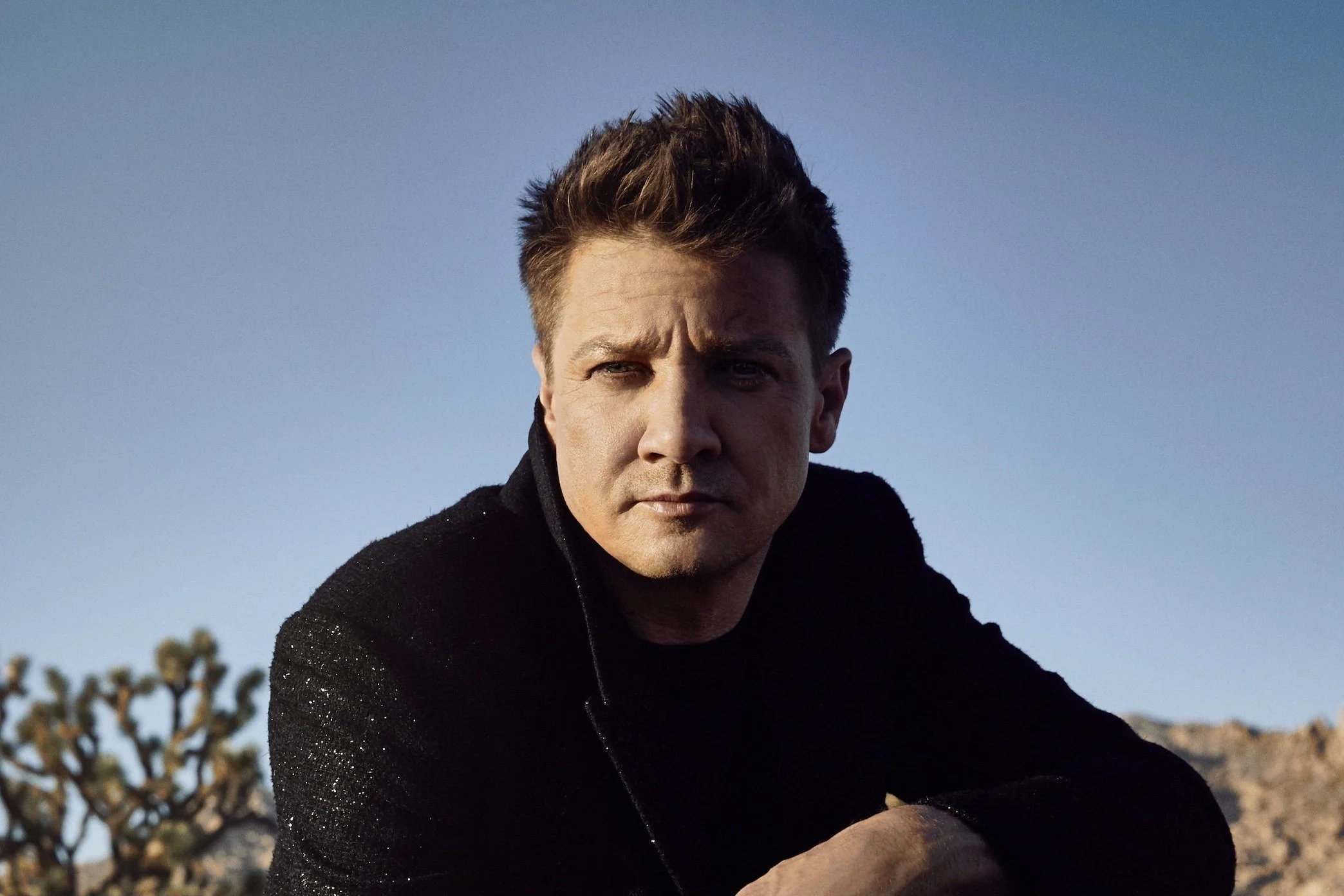 Jeremy Renner to Host "Heroes Fore Kids" Charity Weekend in Las Vegas to Support At-Risk Youth