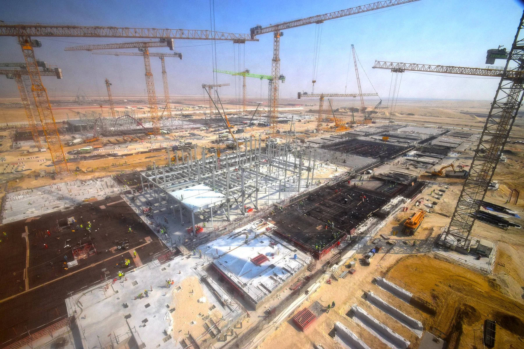 Stargate UAE 2.jpg