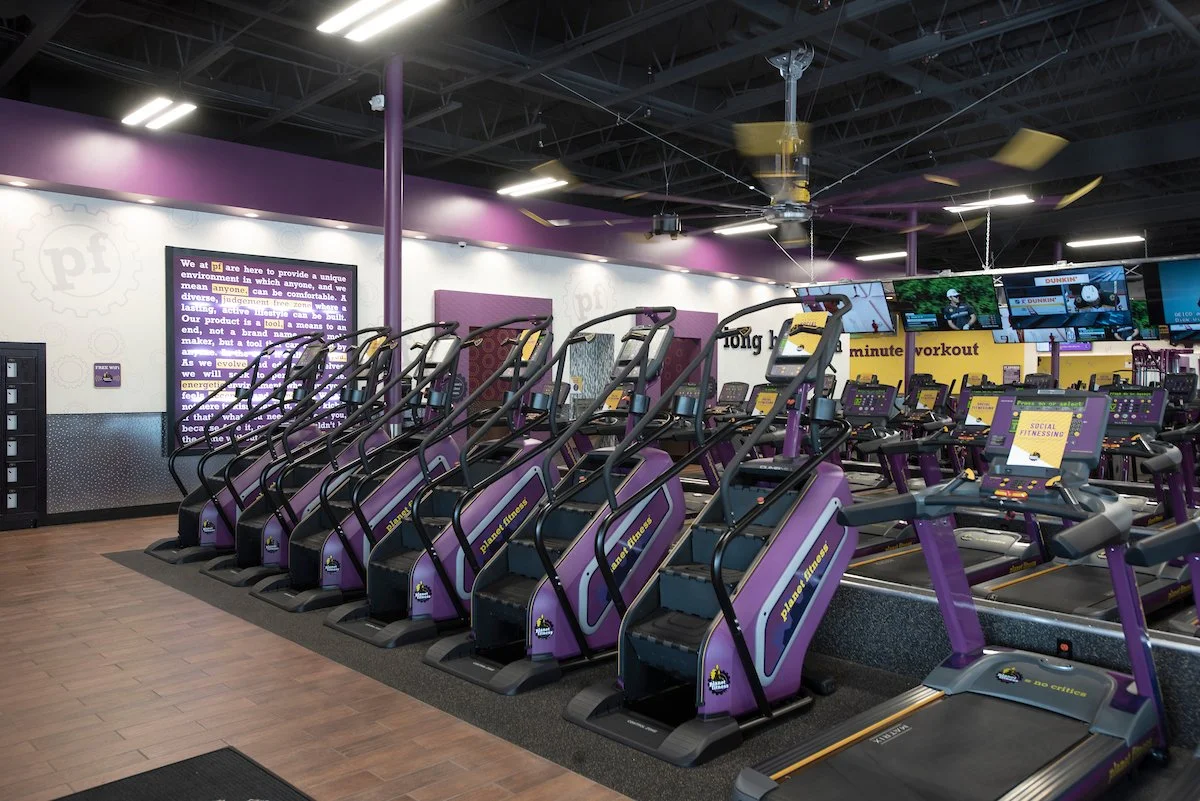 Planet Fitness - Long Beach Cherry