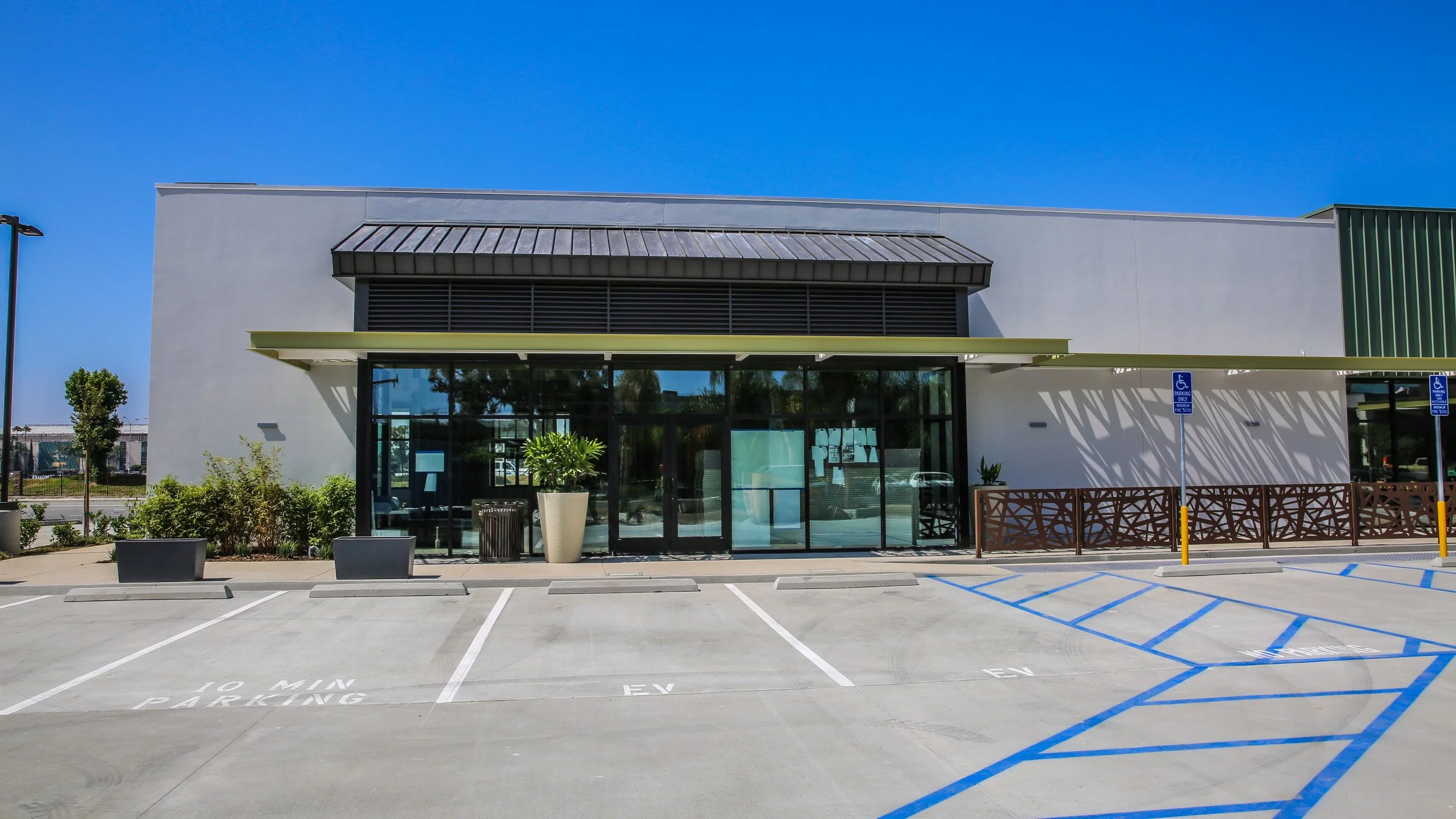 Katella & Winners Circle Retail Center