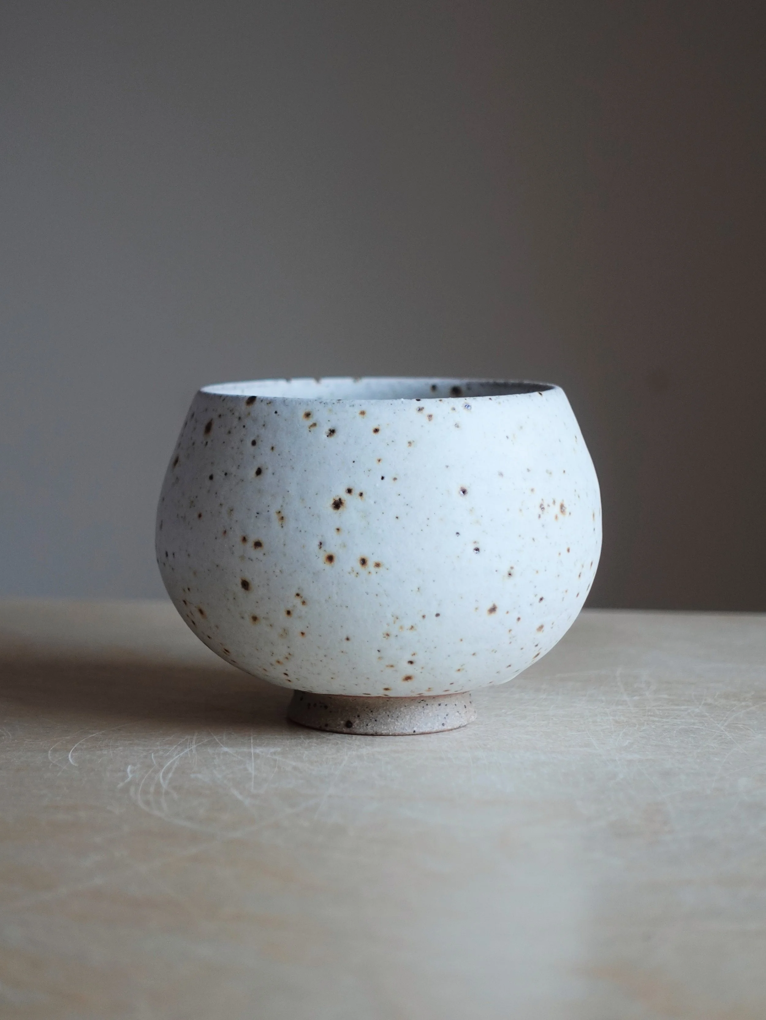Freckled White Round Cup 280ml