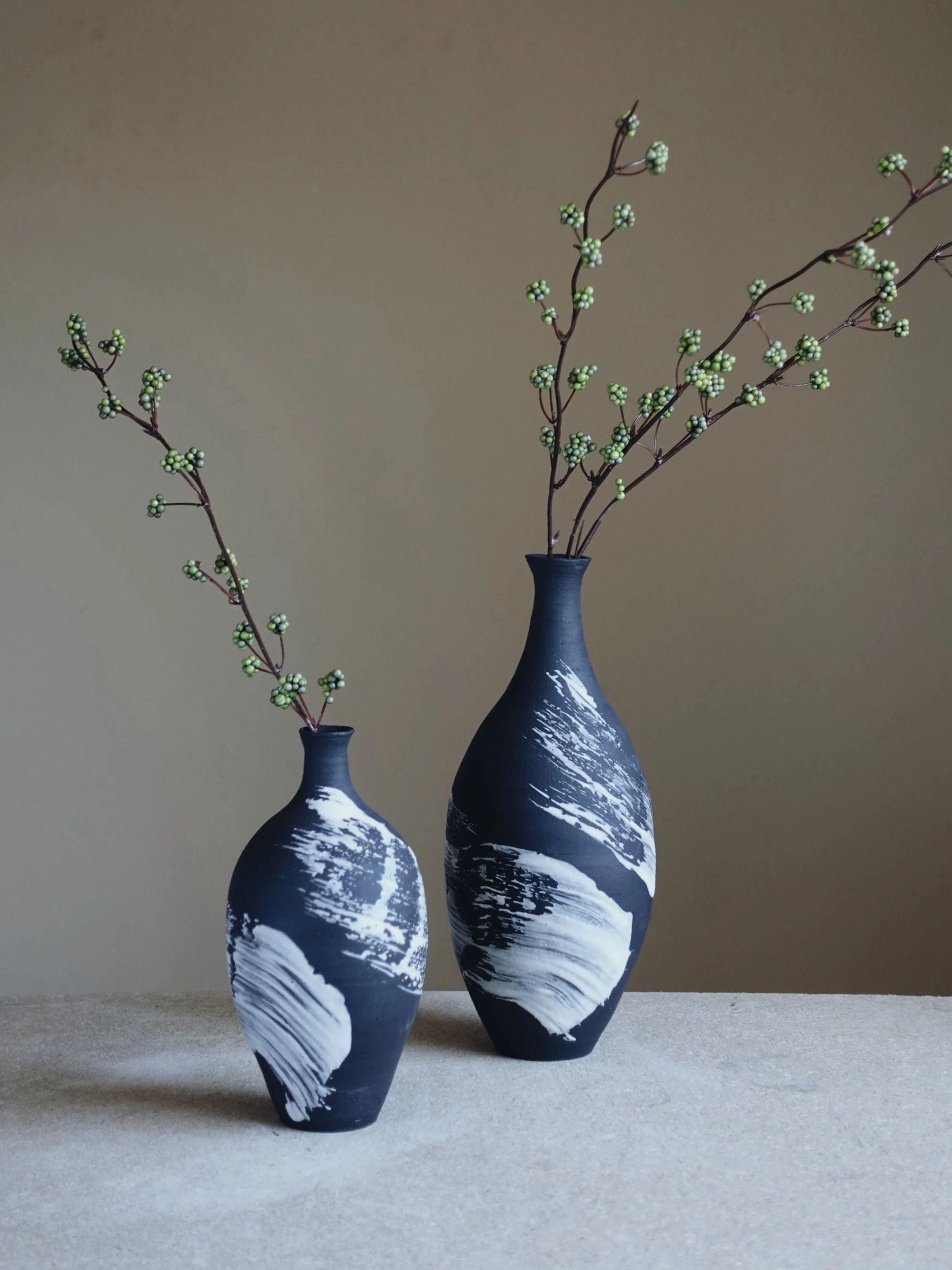Hakeme Bud Vase I