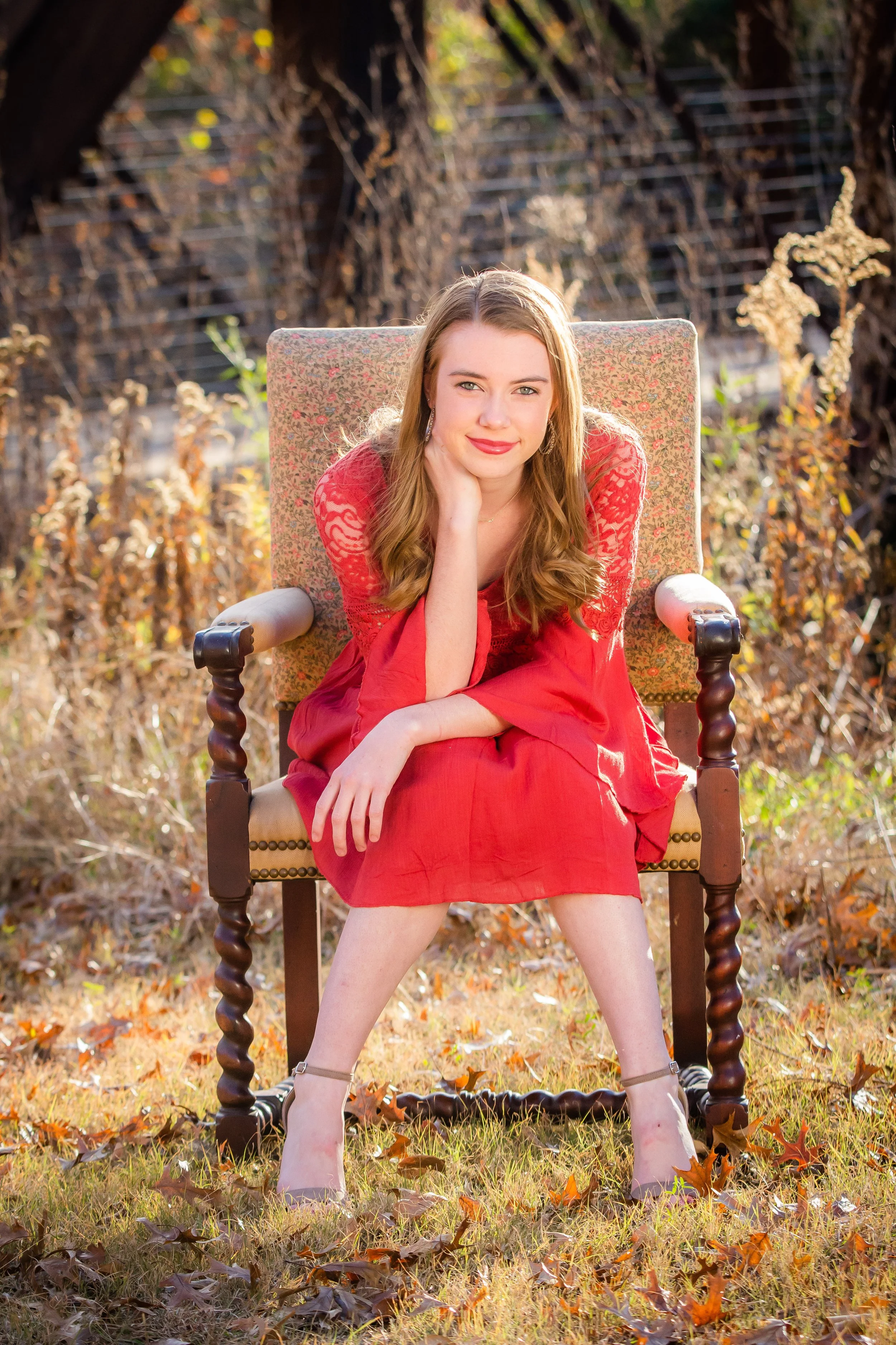 avery-clark-senior-portraits-5267_46897156744_o.jpg
