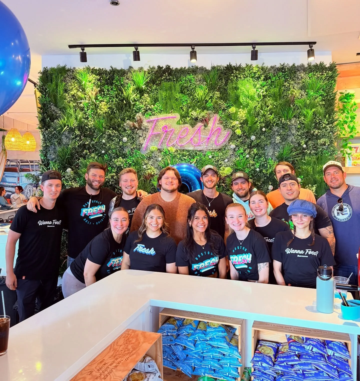 We got some pretty awesome people that work at Fresh. 🍅 Tomato Team turned 3️⃣ yesterday. Cheers to us 🎉 and thank you to everyone who supports Fresh, we couldn&rsquo;t aioli and focc without y&rsquo;all🙏🏻