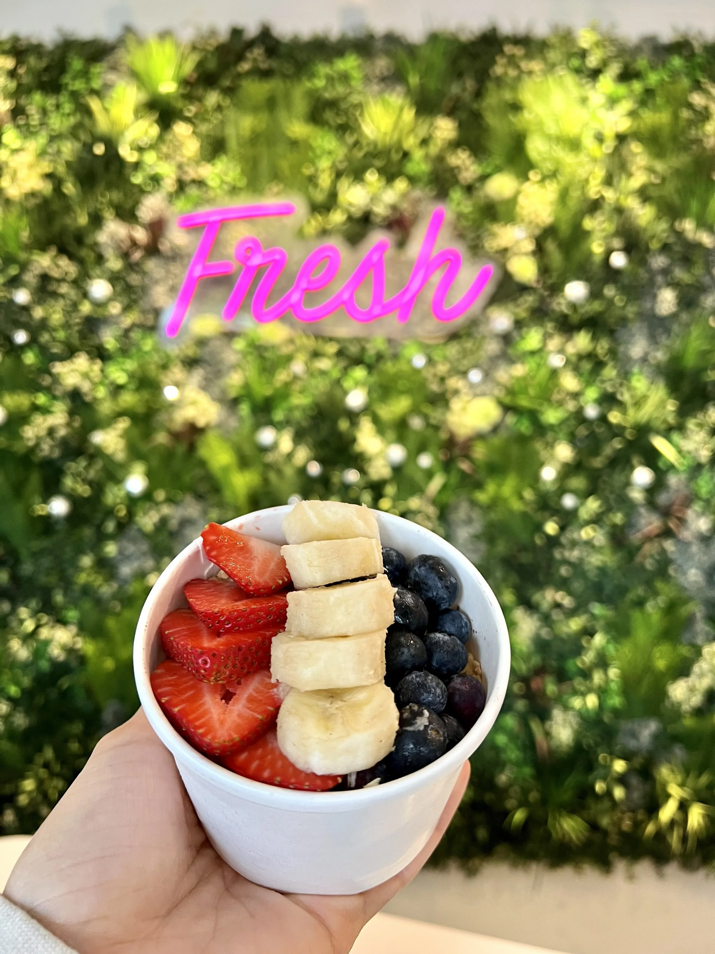 ACAI BOWL açaí, gluten free house-made granola, blueberries, strawberries, bananas. 