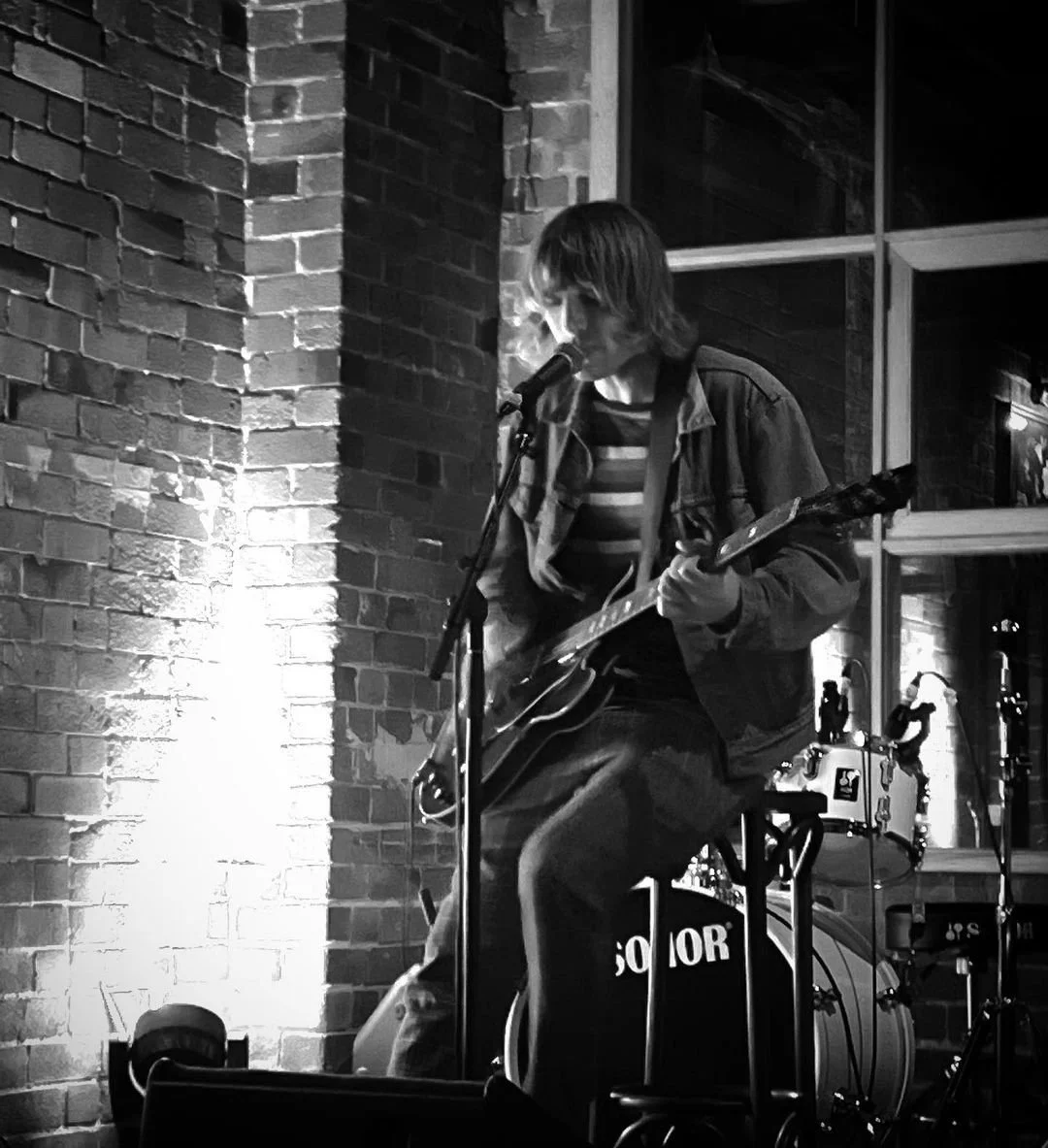 jesseredwing_264585869_275274277903589_5109936989527539863_n.jpg