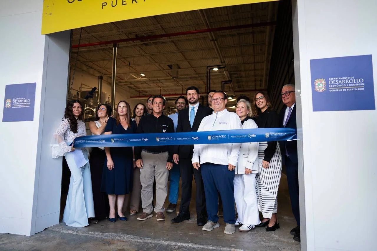 Ocean Lab Brewing inaugura oficialmente su localidad en Cataño y cuadruplica su capacidad de producción