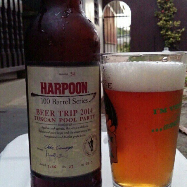 Harpoon 100 Barrel Series Beer Trip 2014 Tuscan Pool Party vía @cracker8110 en Instagram