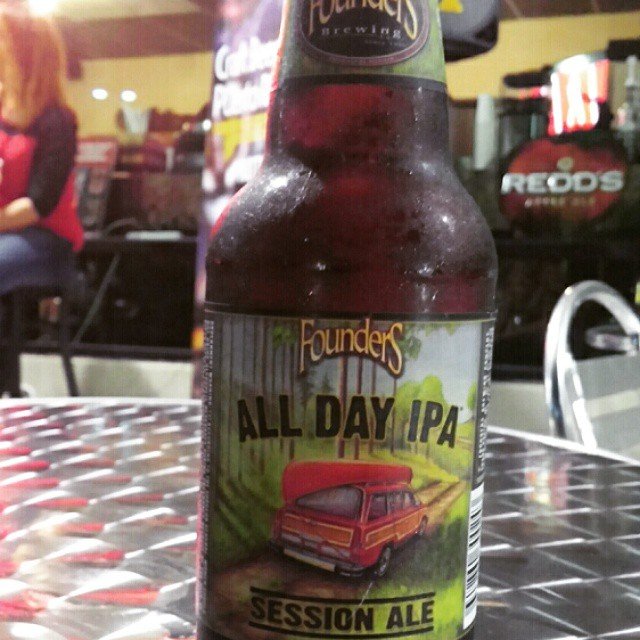 Founders All Day IPA vía @cracker8110 en Instagram