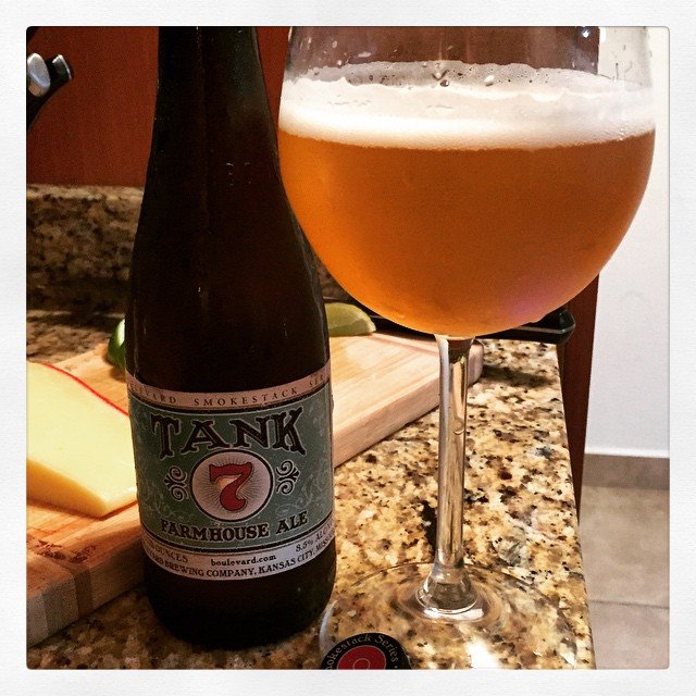 Boulevard Tank 7 Farmhouse Ale vía @thecraftbeergal en Instagram