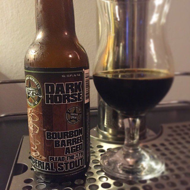 Dark Horse Bourbon barrel aged Plead the 5th vía @j_sanmurphy en Instagram