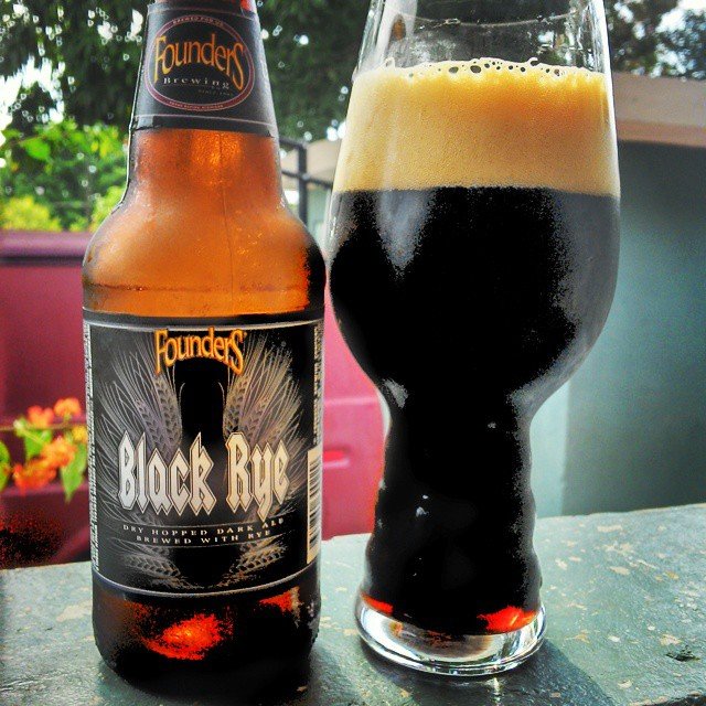 Founders Black Rye IPA vía @cracker8110 en Instagram