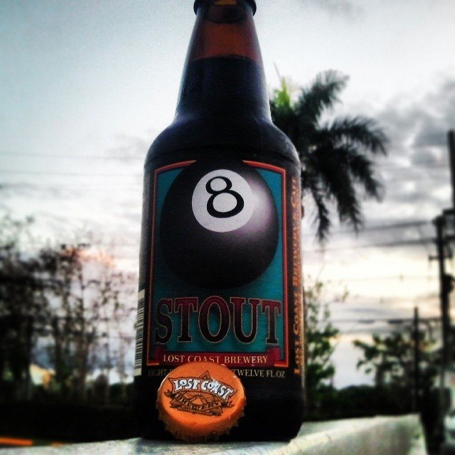 Lost Coast 8-ball Stout vía @valdorm en Instagram