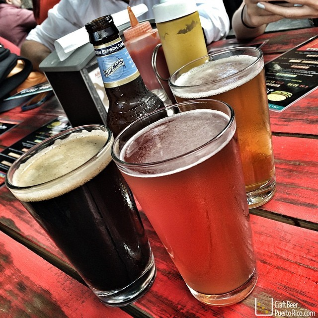 Bell's Kalamazoo Stout, UFO Raspberry y Founders All Day IPA