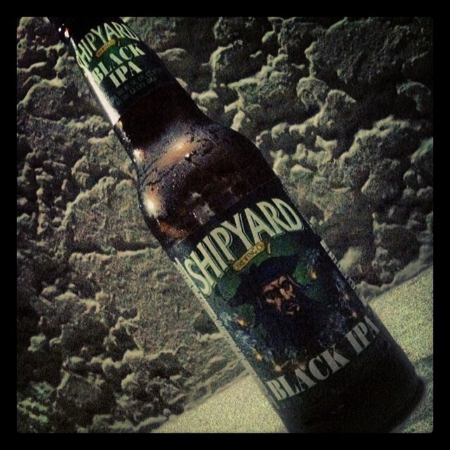 Shipyard Black IPA vía @lornajps en Instagram