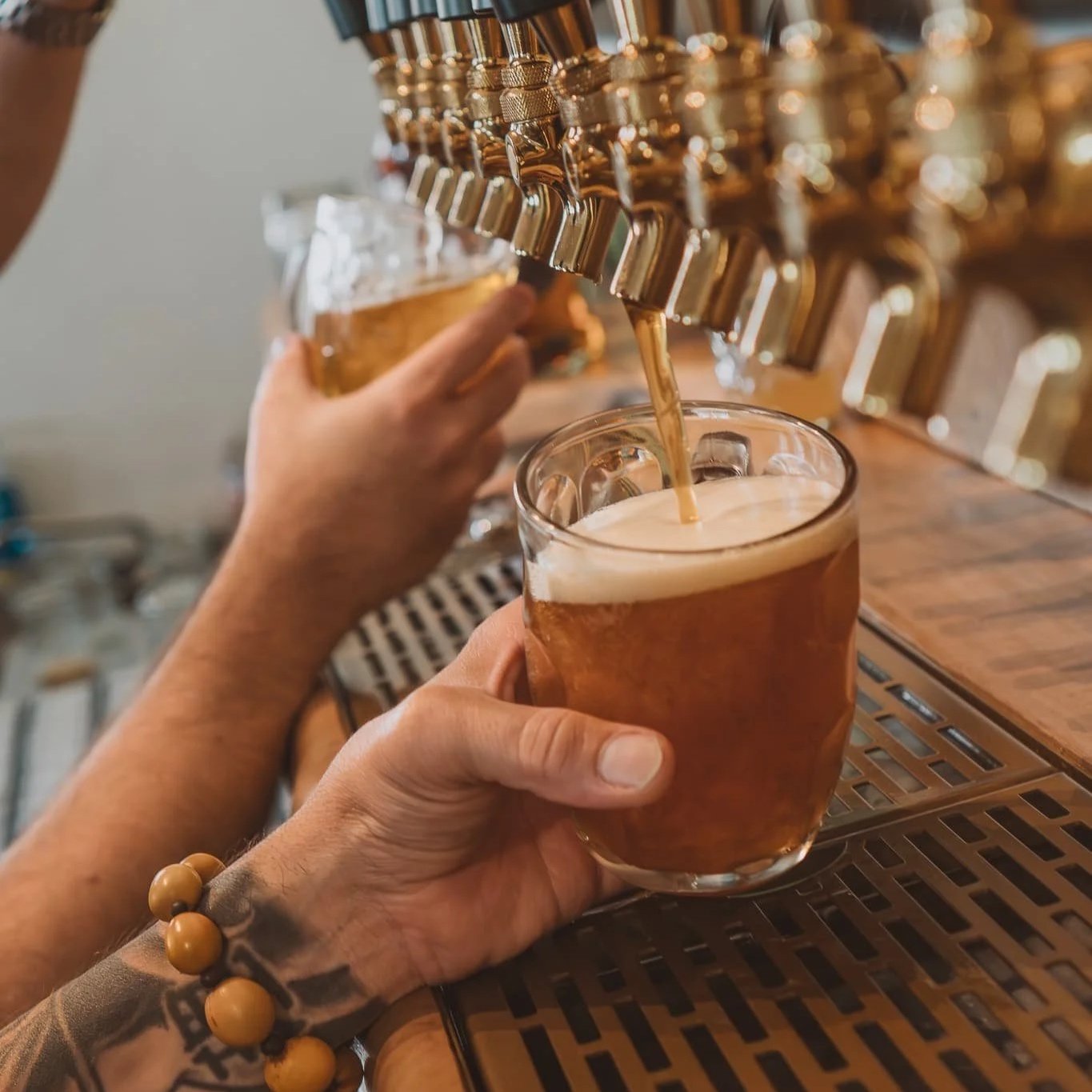 Cervecería Montuna de Adjuntas lanza oficialmente sus primeras cervezas con fin de semana de música en vivo