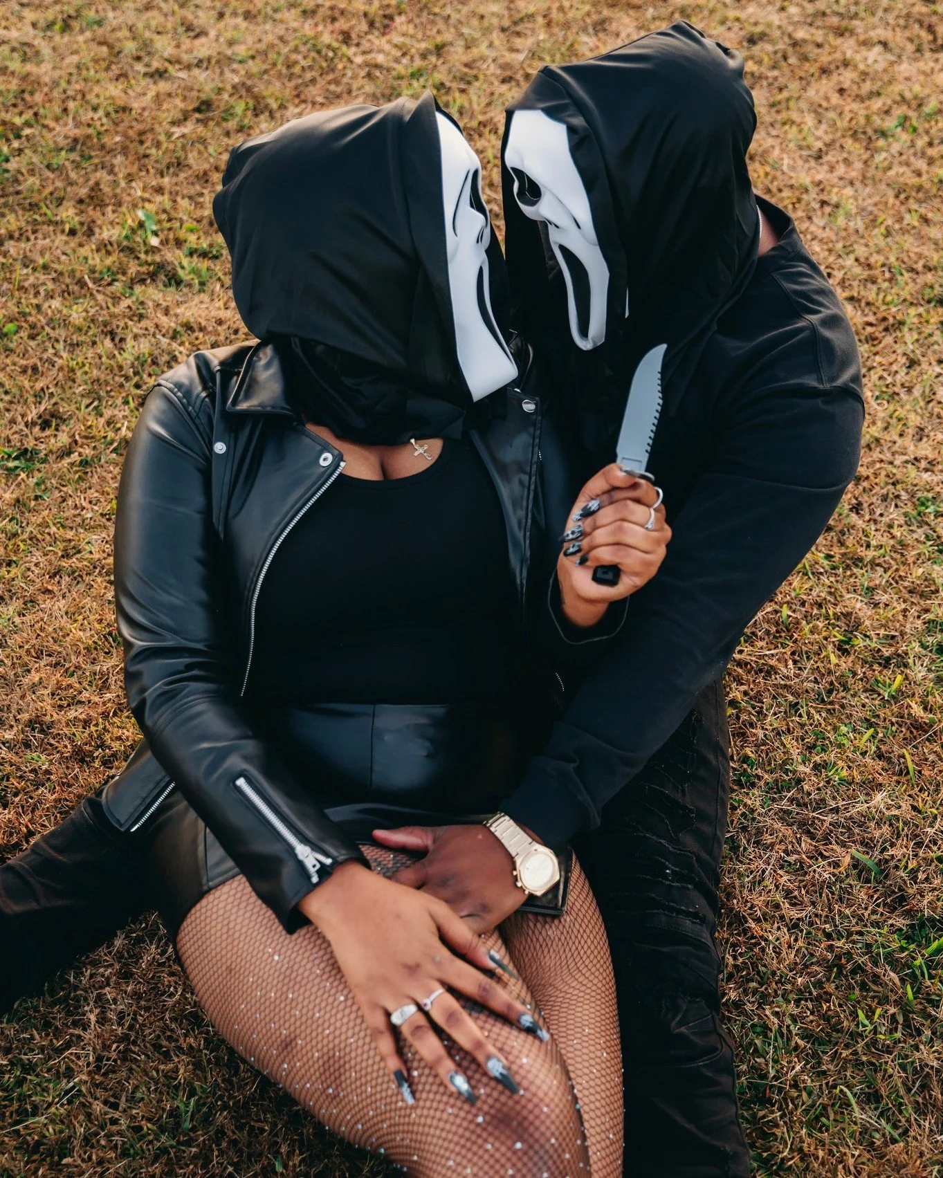 When your love language is horror movies and matching chaos.
The couple that slays together… stays together π€