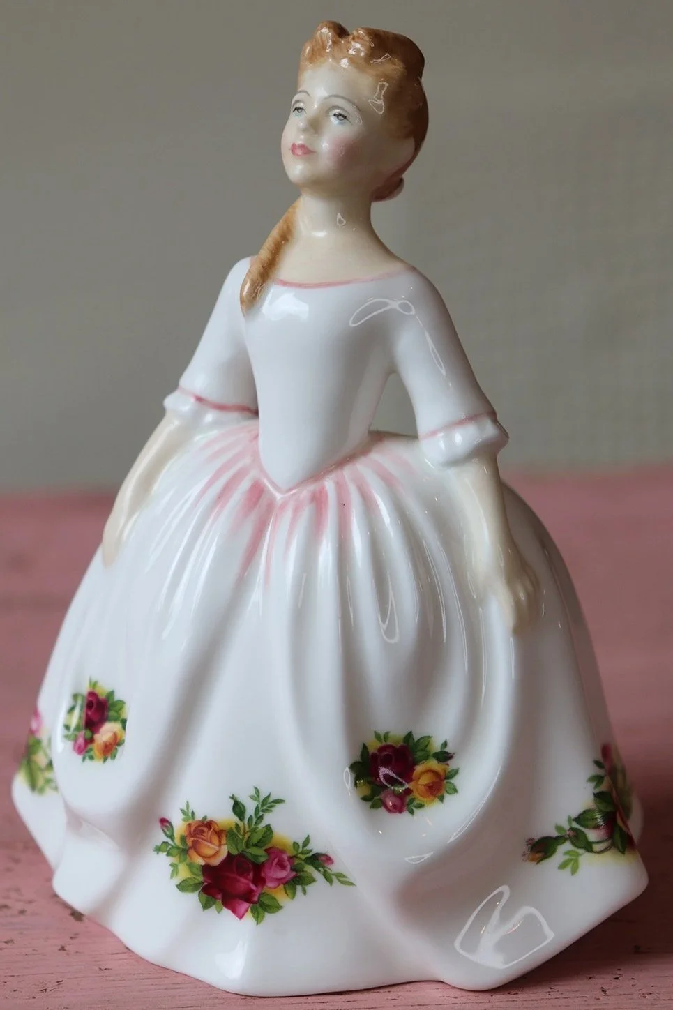 Royal Doulton Old Country Roses Figurine  cameroncountymercantile.com
