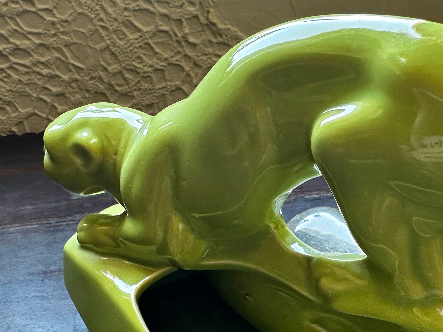 leopard-lamp-02.jpg