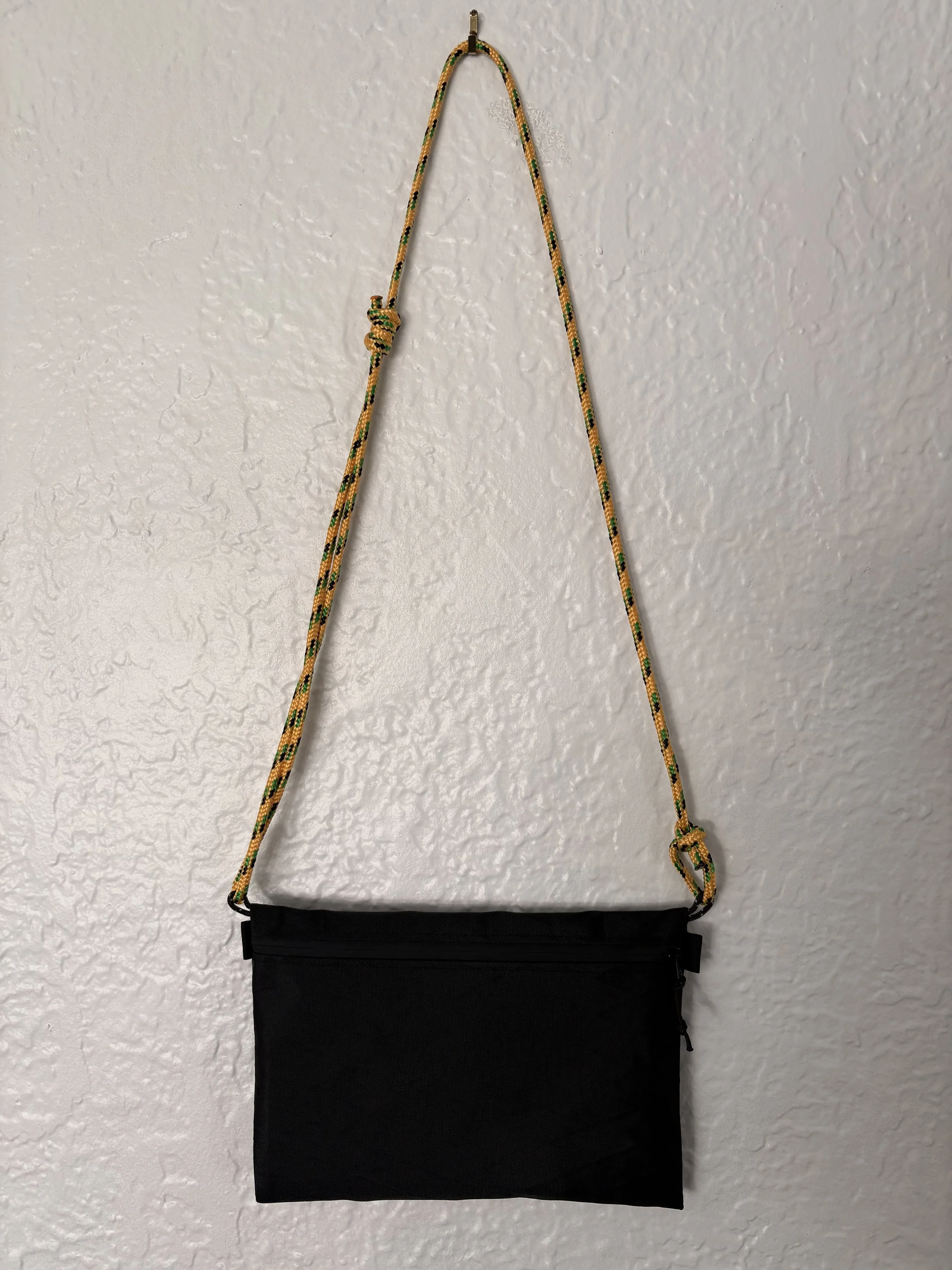 Ultralight pouch bag