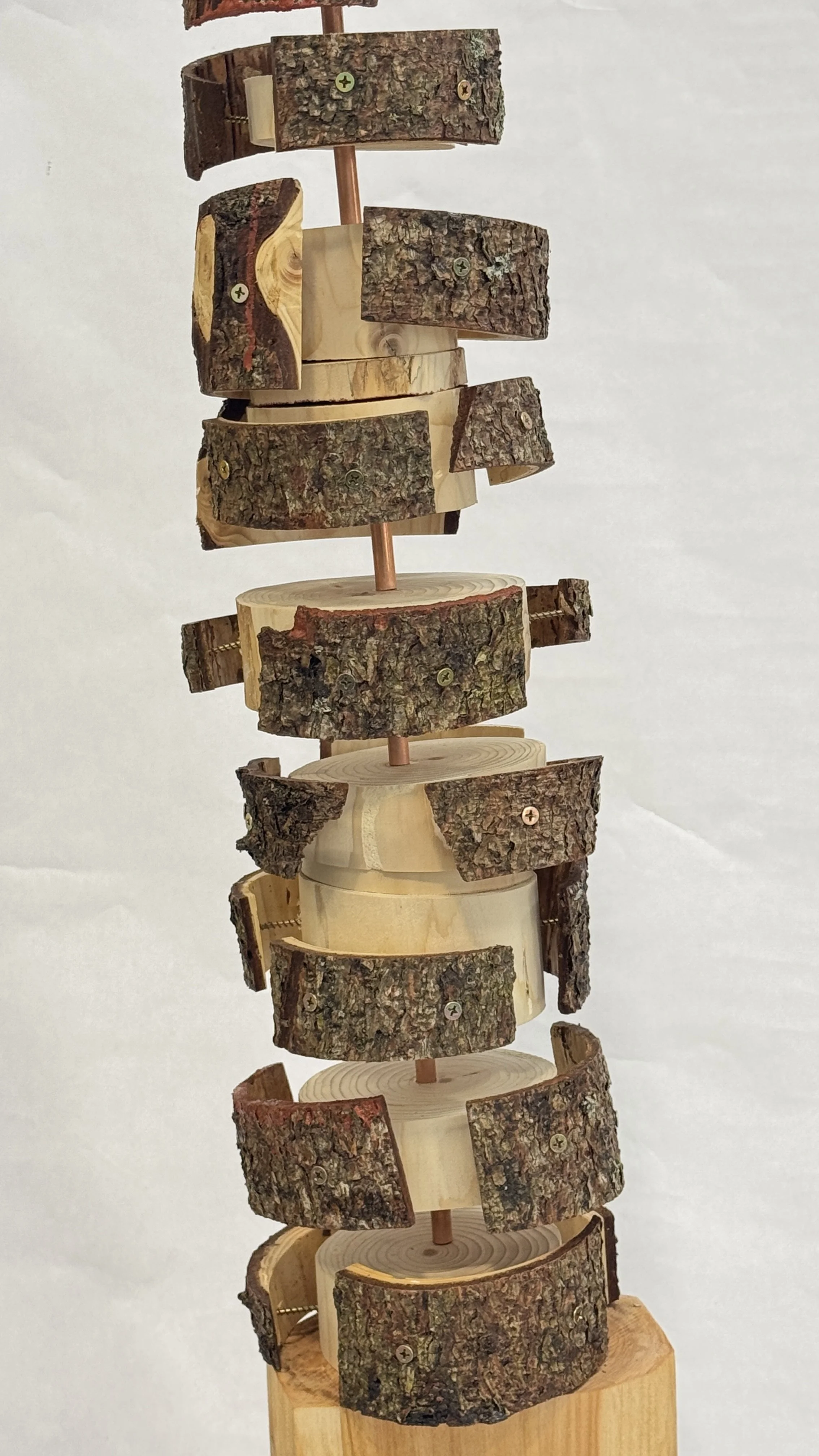 W0725 Wood sculpture