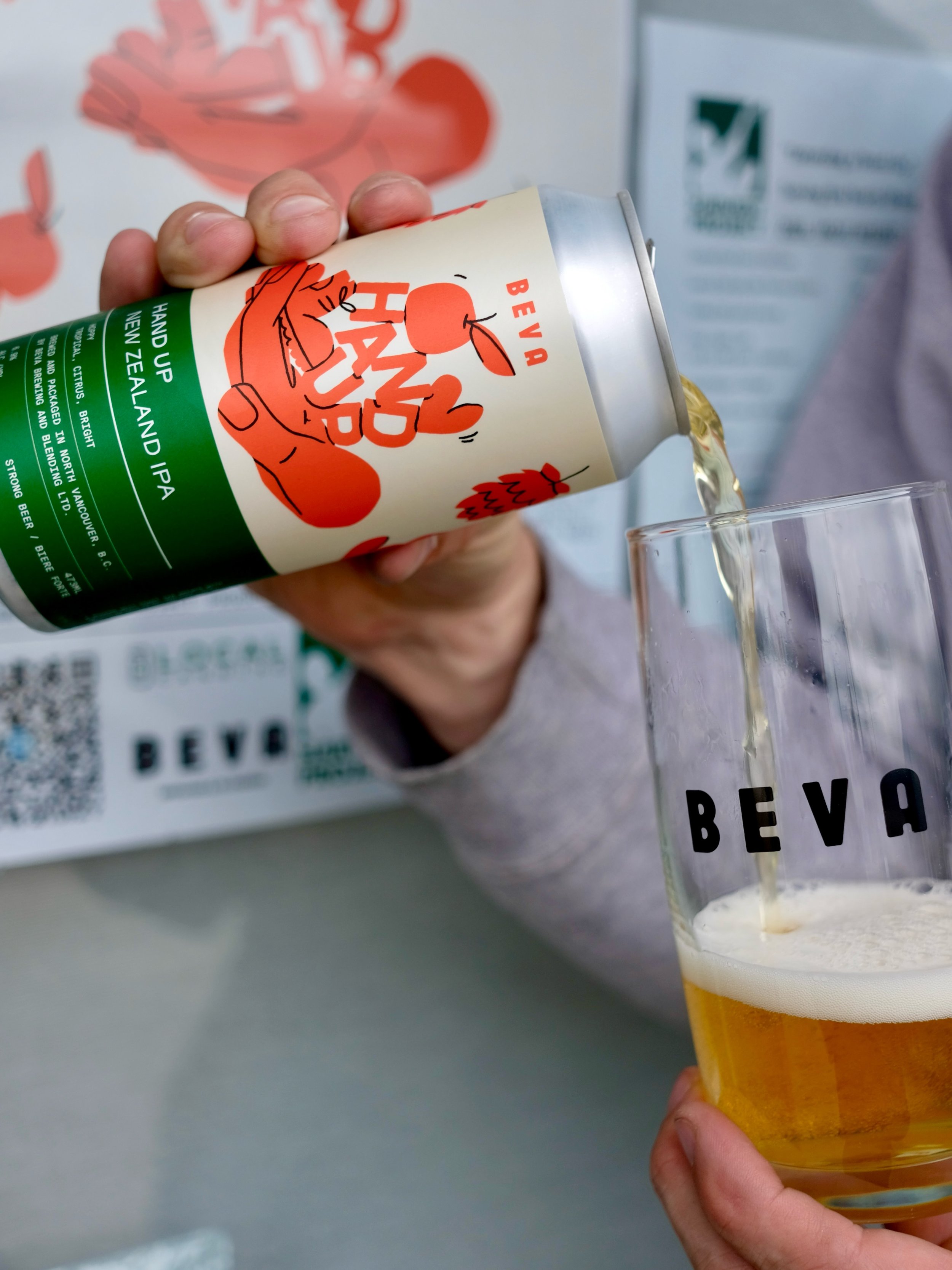 HAND UP
New Zealand IPA
ABV: 6.9%

We had a great day on Saturday May 9th celebrating the release of our Hand Up IPA brewed with @localcanningltd in support of @harvestprojectnorthshore . If you weren&rsquo;t able to join us that day, we&rsquo;re hap