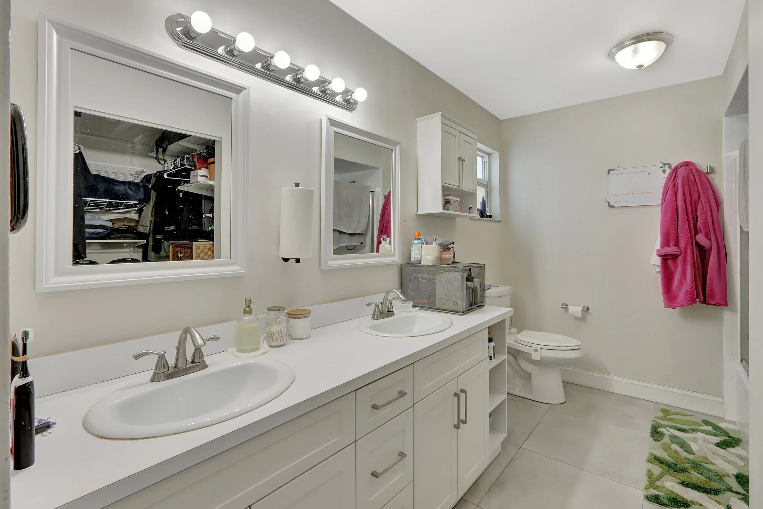 RealtyFrame.com_8113.jpg