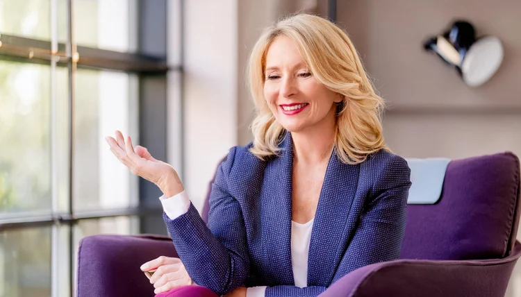 A woman talking with her counsellor