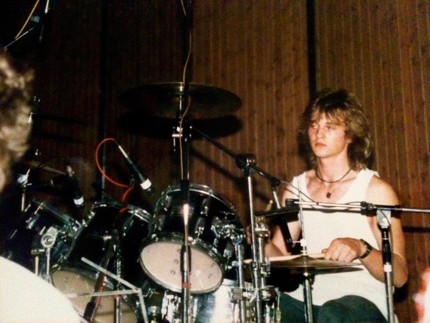 from one of my very first gigs in the 80&lsquo;s. A lot has changed since then but that sleepy face when I&lsquo;m playing is still the same today 😀😴 #blastfromthepast #drumsforlife #playdrums #pearldrums