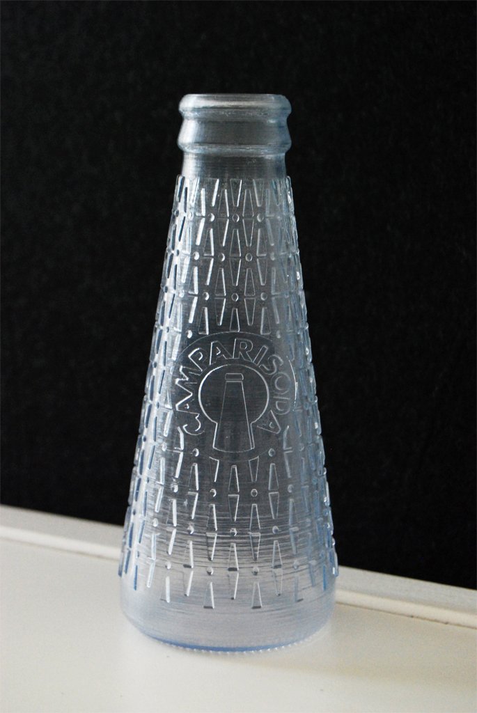 @ONEOFF_Mock-up_Campari_bottiglietta80.jpg