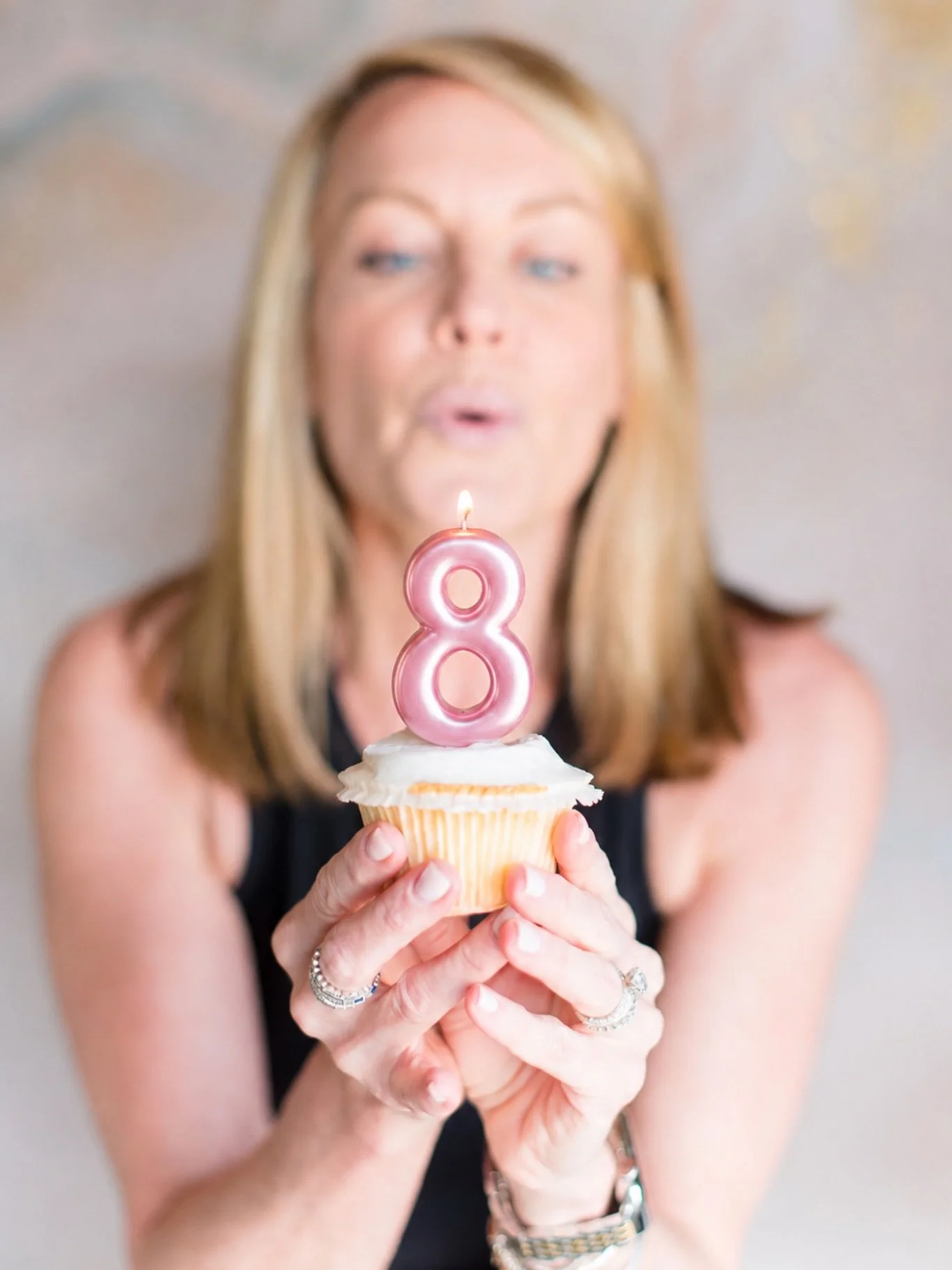 EIGHT. 🥹🎂

8 years of shakes, sweat, playlists, friendships, milestones, &ldquo;I almost canceled&rdquo; classes, and a whole lot of people who came in looking for a workout and found something more.

Owning a small business is a wild ride, and I n