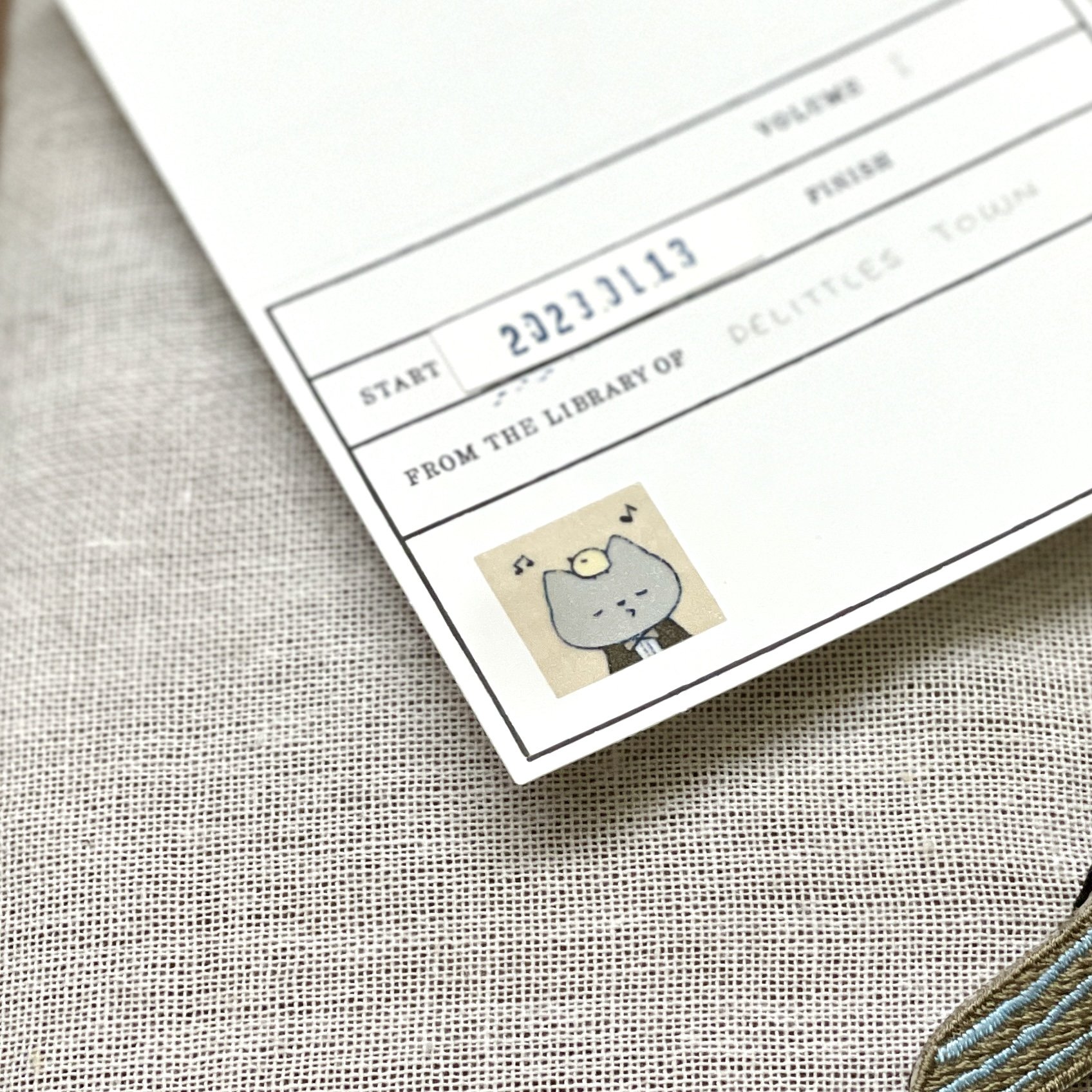 Cat Portrait Album_Sticker1.JPG
