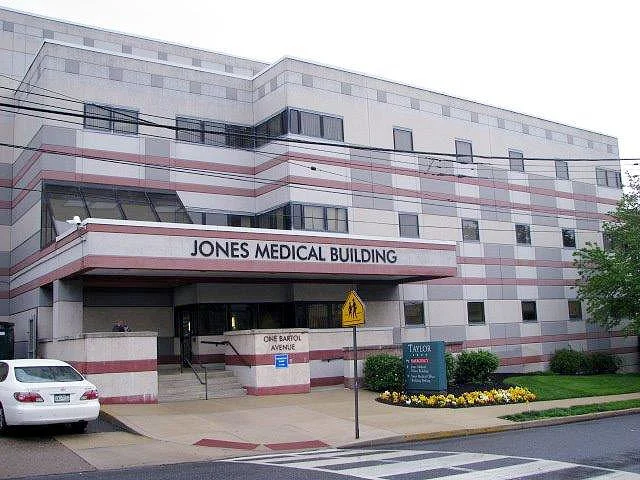 Exterior Building 3.jpg