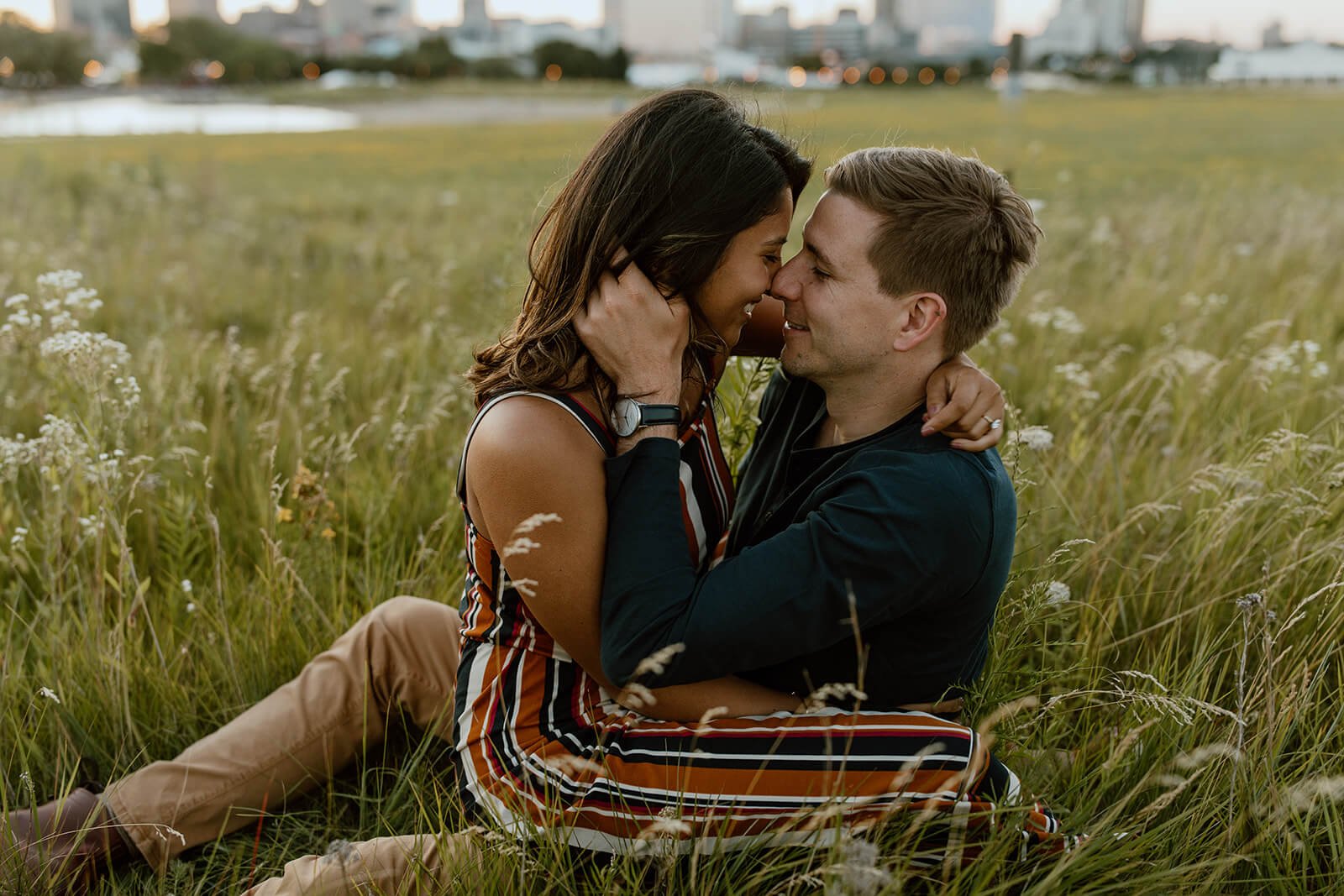 Engagement Photos Lakeshore State Park6.jpg