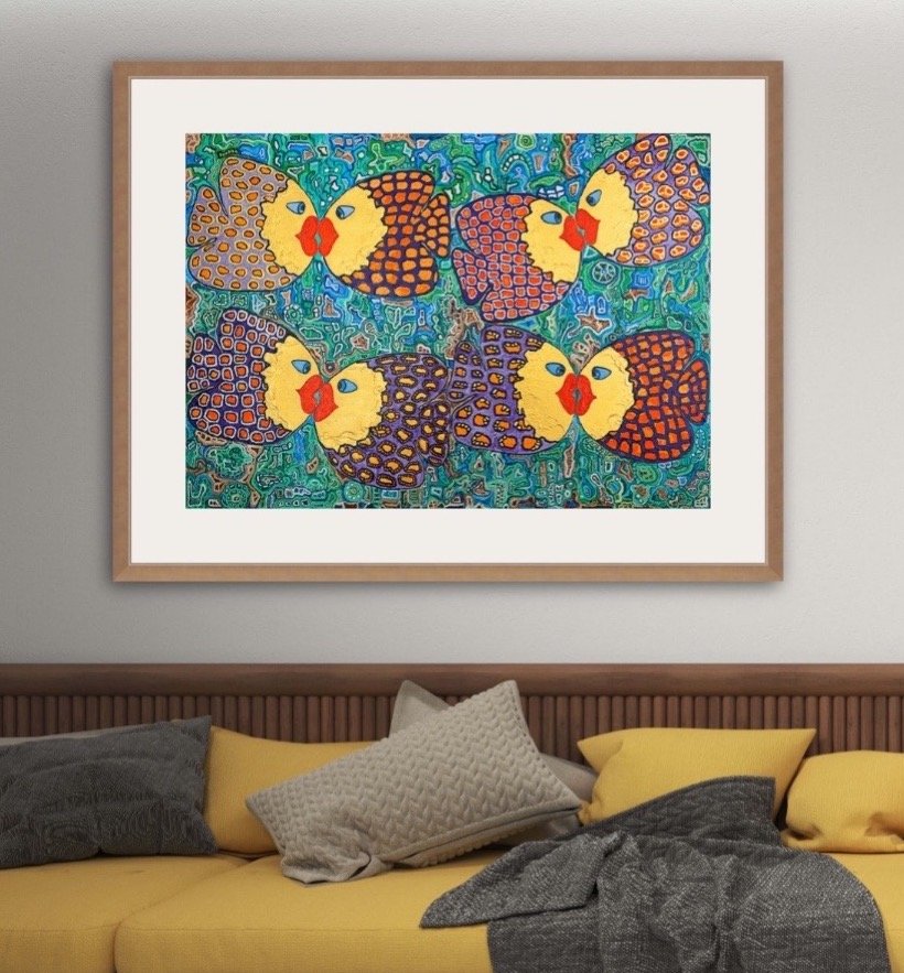 8 kisses print in situ small.jpeg