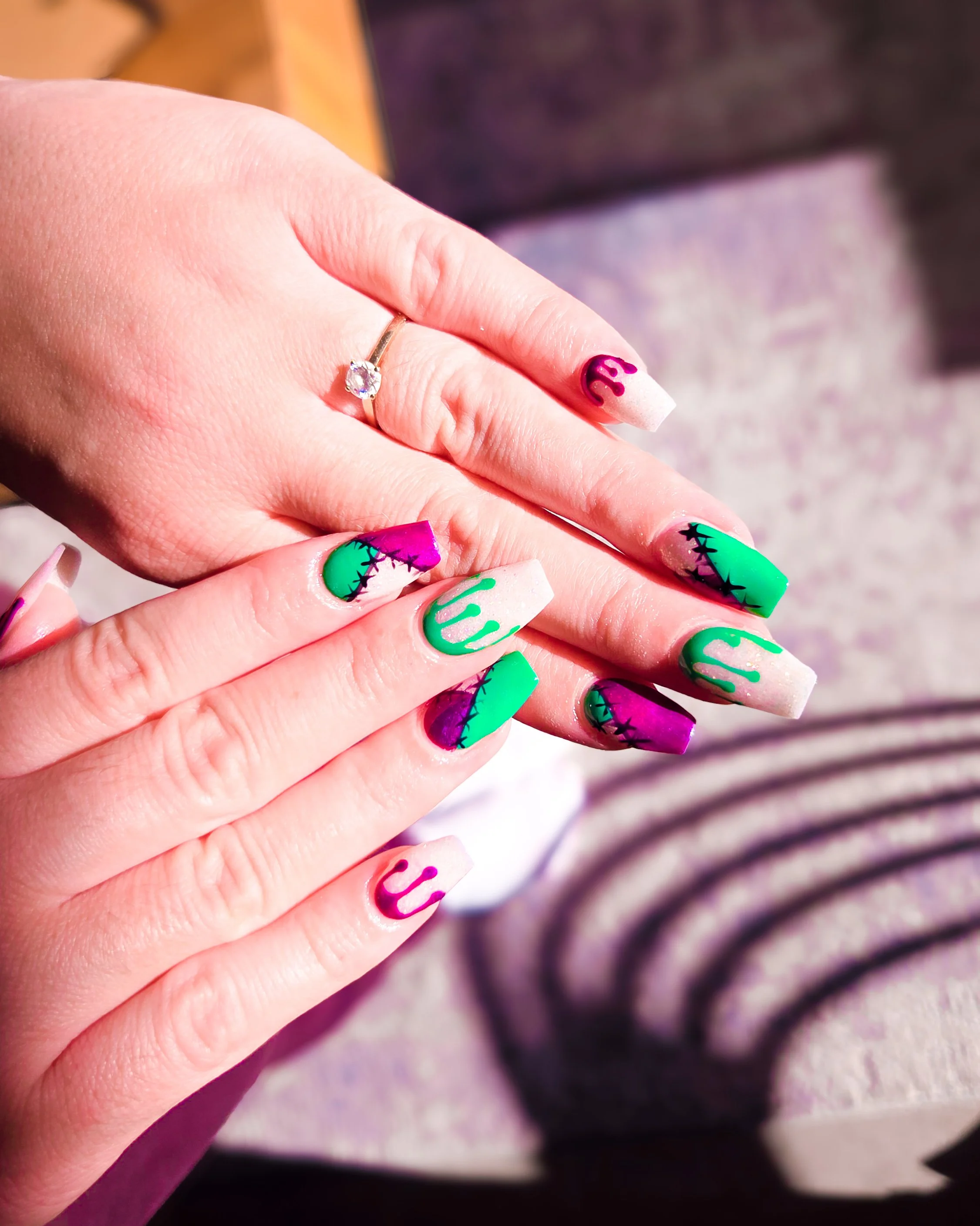 Kindanails - post 2025 10 04 - 02.jpg