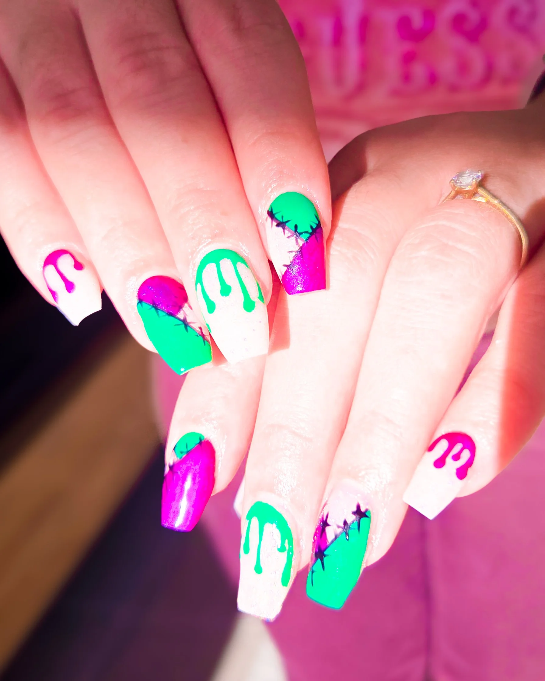 Kindanails - post 2025 10 04 - 03.jpg