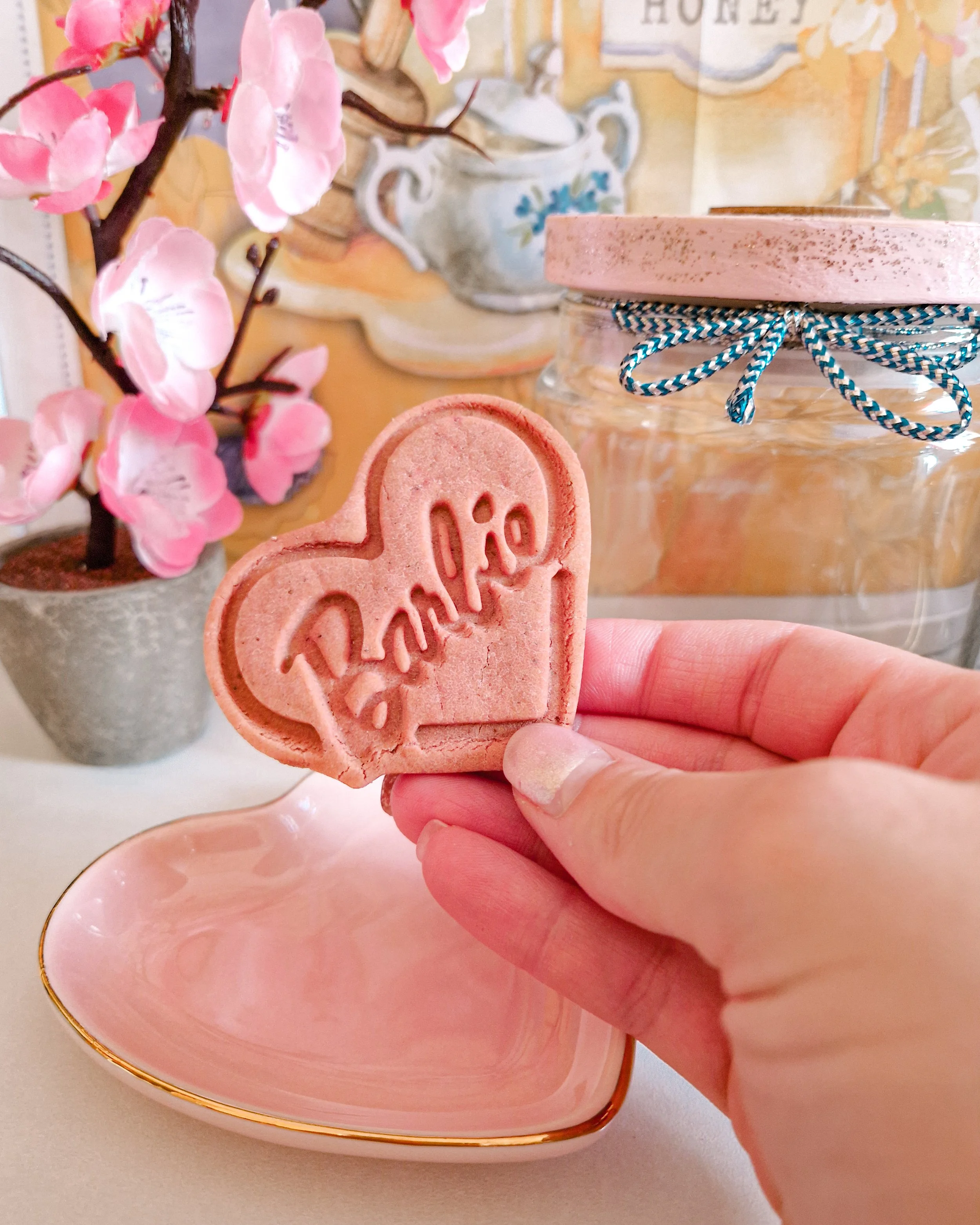 Simonette store - post 2023 08 17 - 02.jpg