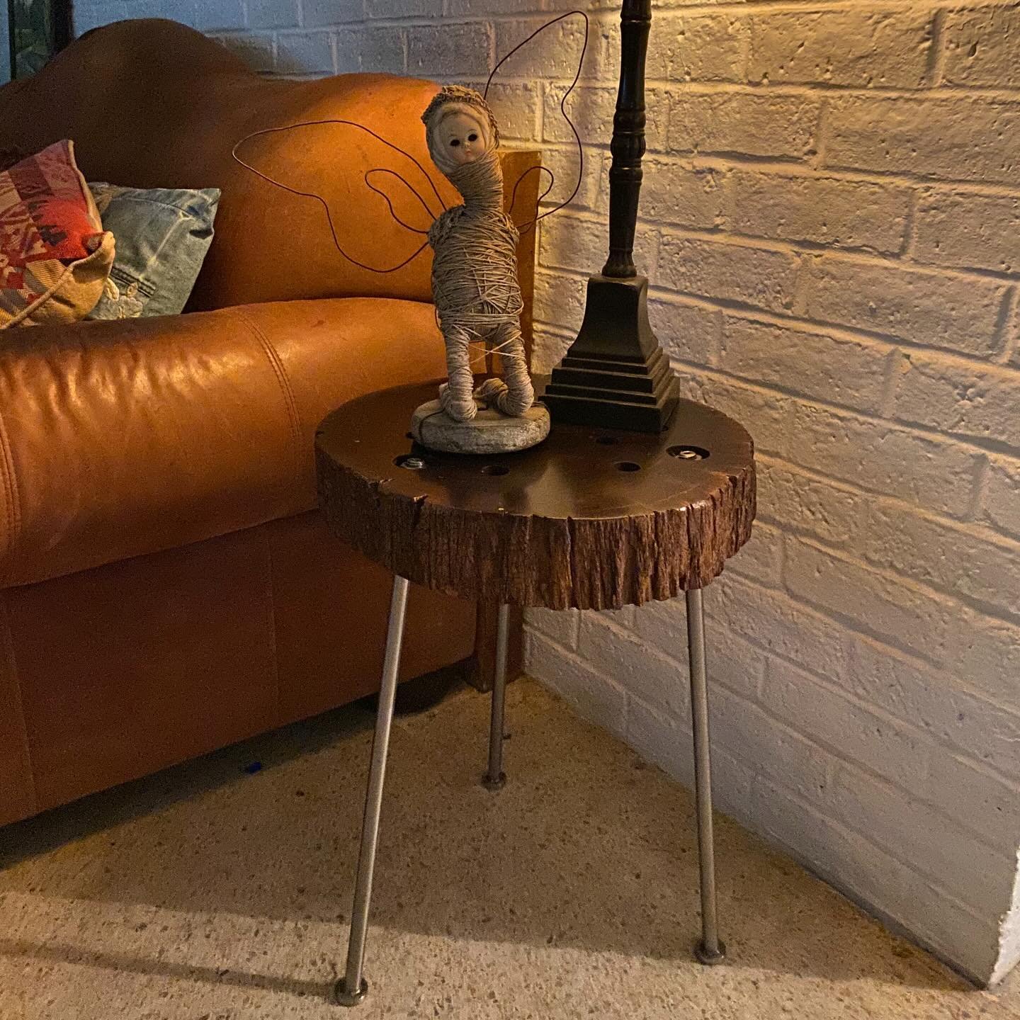 Sculpture and table designed by Orchids and Lace.