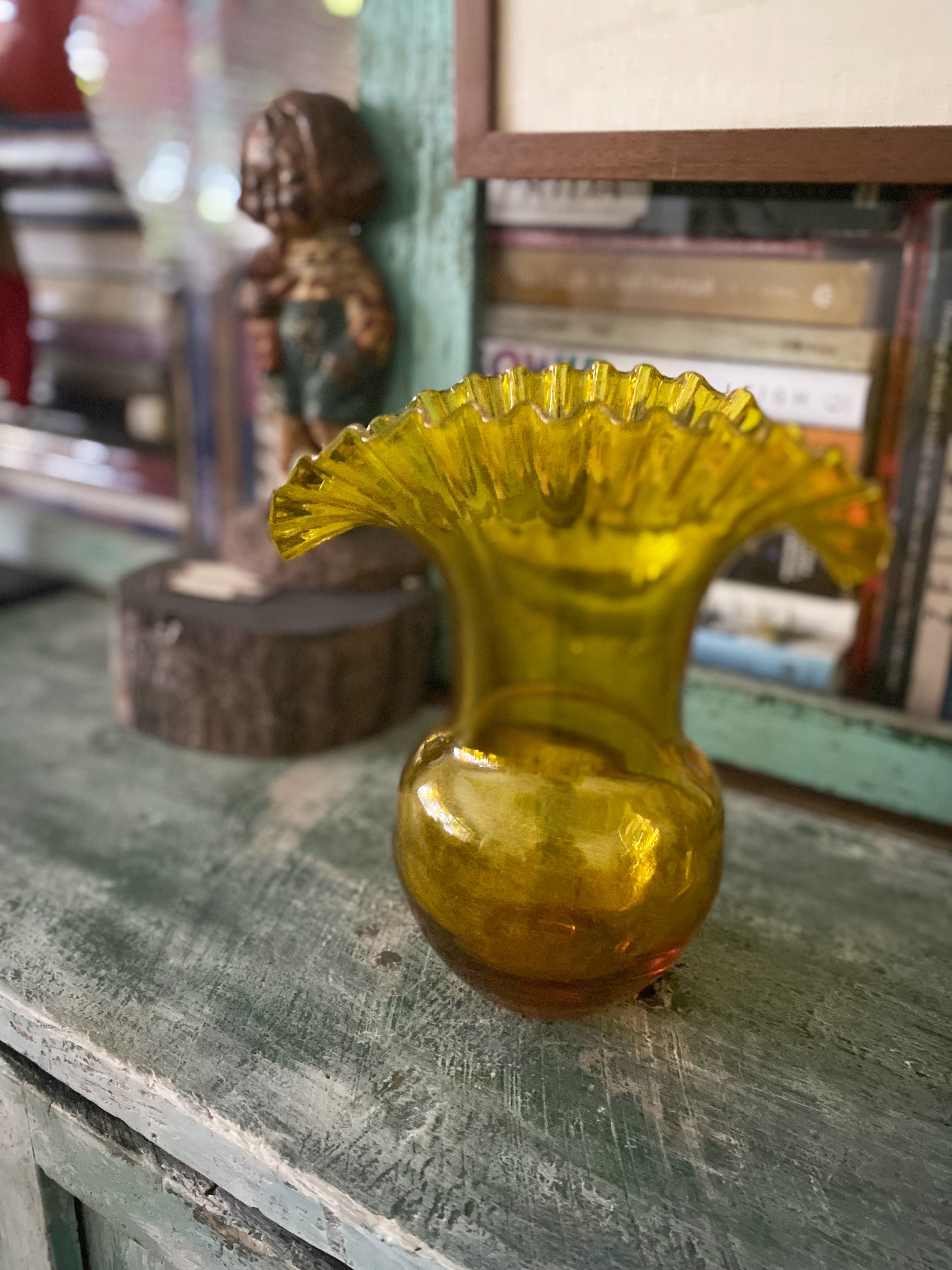 Yellow-vase.jpg