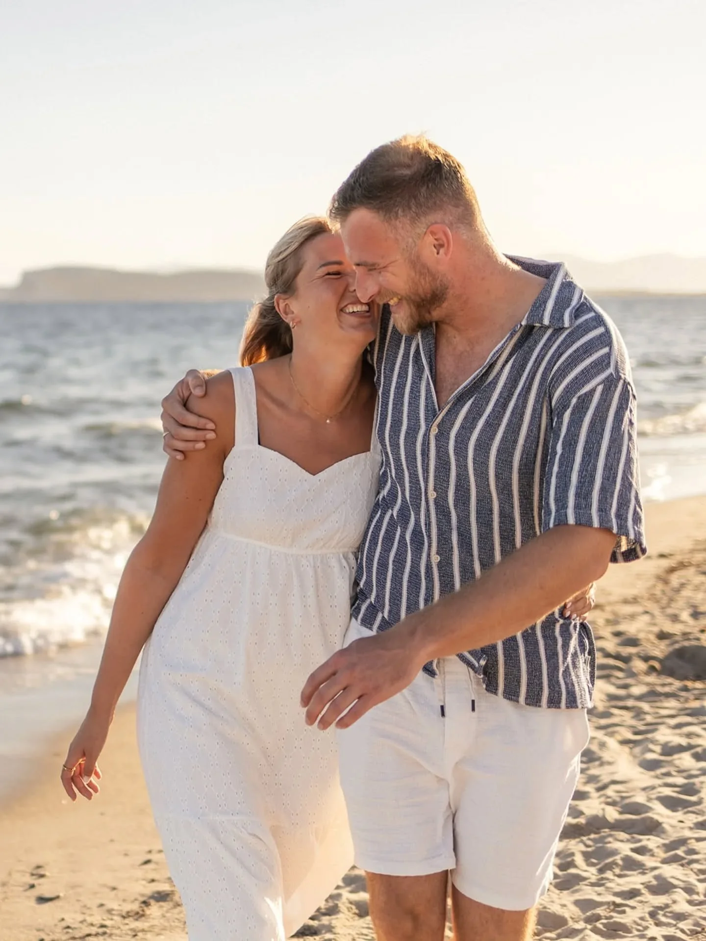 Smiles that say more than a thousand words. When love turns into pure energy you can fell it in every shot 💥⚡💕 

Marie &amp; Marvin 🇩🇪

#weddingphotographysardinia #weddingsardinia #photographercagliari #photographerolbia #weddingcostasmeralda #W