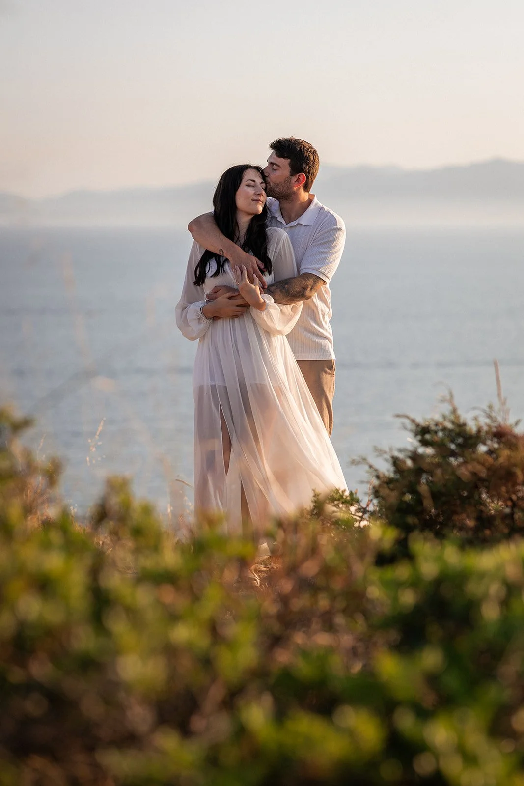 Wedding Photographer Sardinia, capturing love stories in Cagliari, Olbia, Porto Cervo and along the Costa Smeralda, with timeless and authentic style. | Fotografo di matrimonio in Sardegna, disponibile a Cagliari, Olbia, Porto Cervo e nella splendida