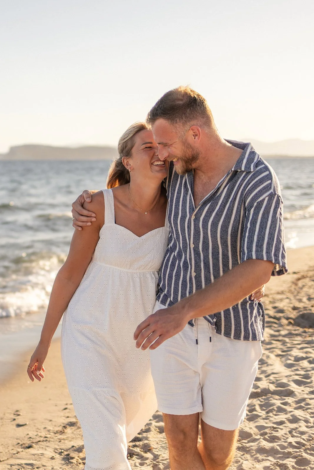 Wedding Photographer Sardinia, capturing love stories in Cagliari, Olbia, Porto Cervo and along the Costa Smeralda, with timeless and authentic style. | Fotografo di matrimonio in Sardegna, disponibile a Cagliari, Olbia, Porto Cervo e nella splendida