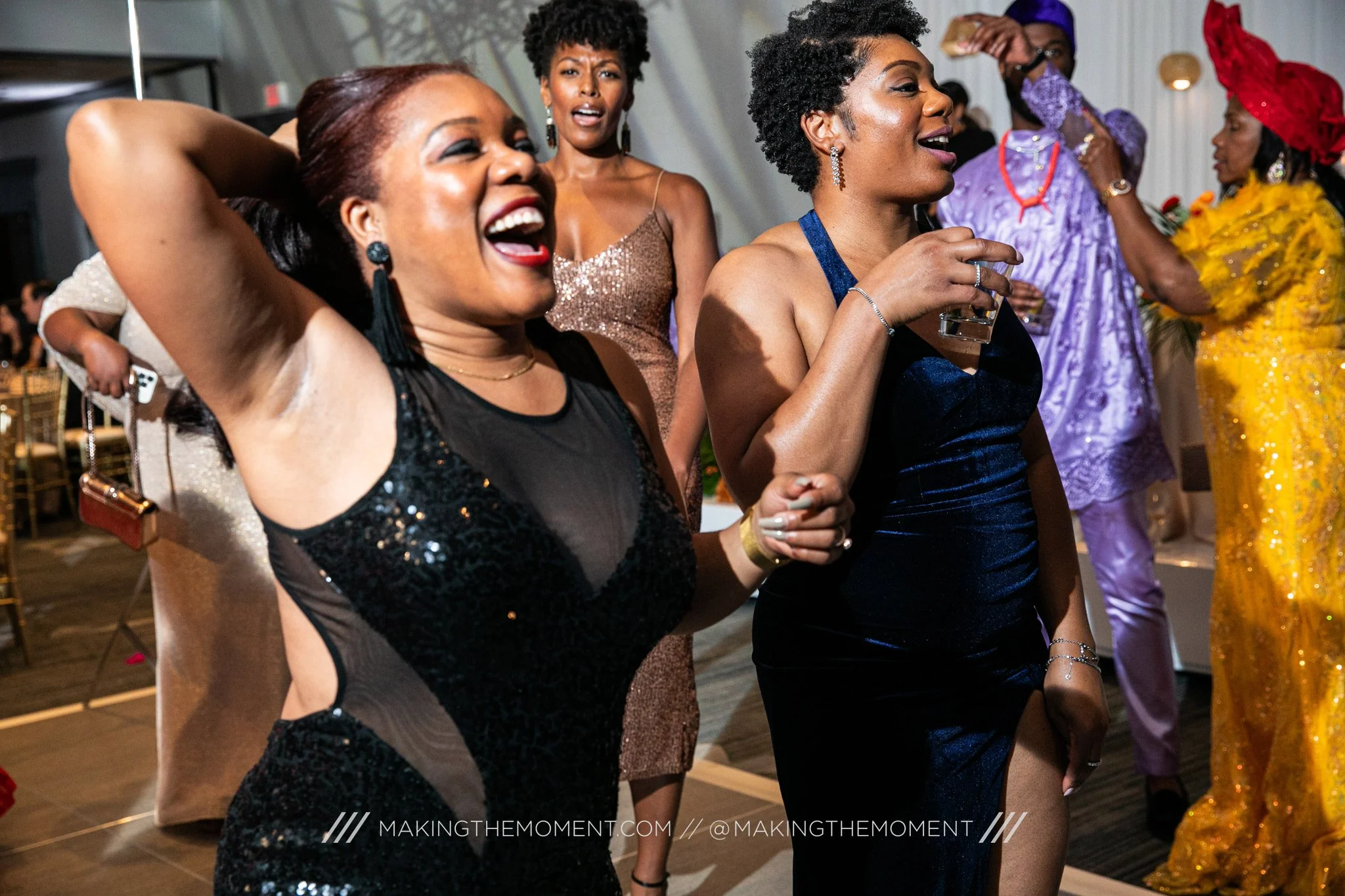 MakingTheMoment_NG_W_657.jpg