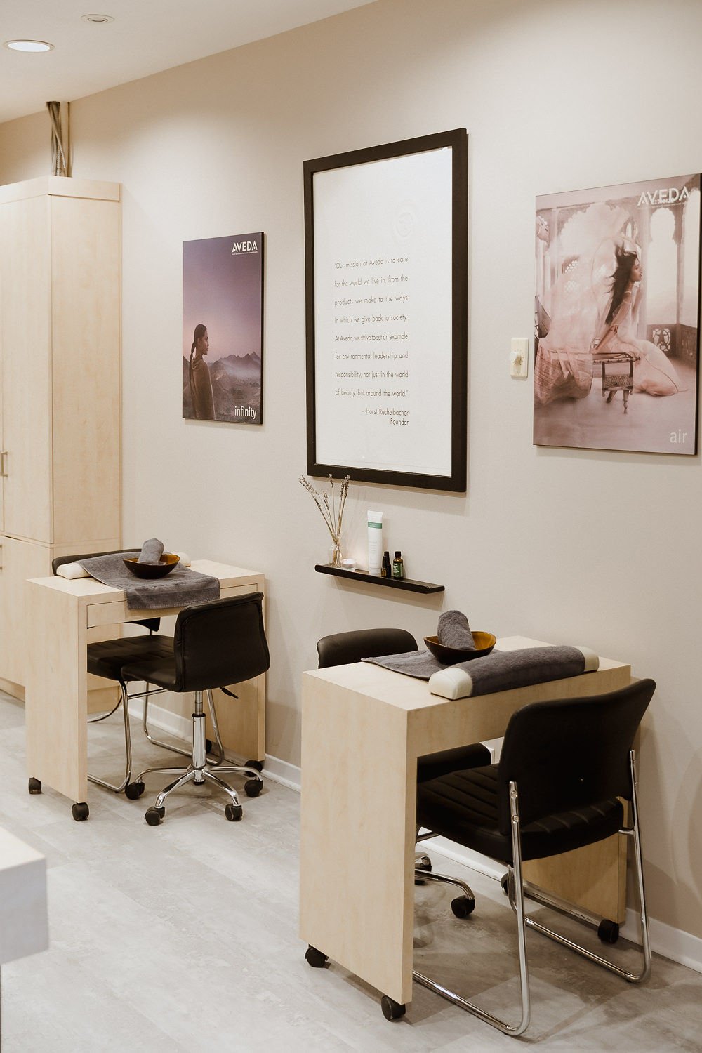 ottawa-manicures-and-pedicures-stations.jpg