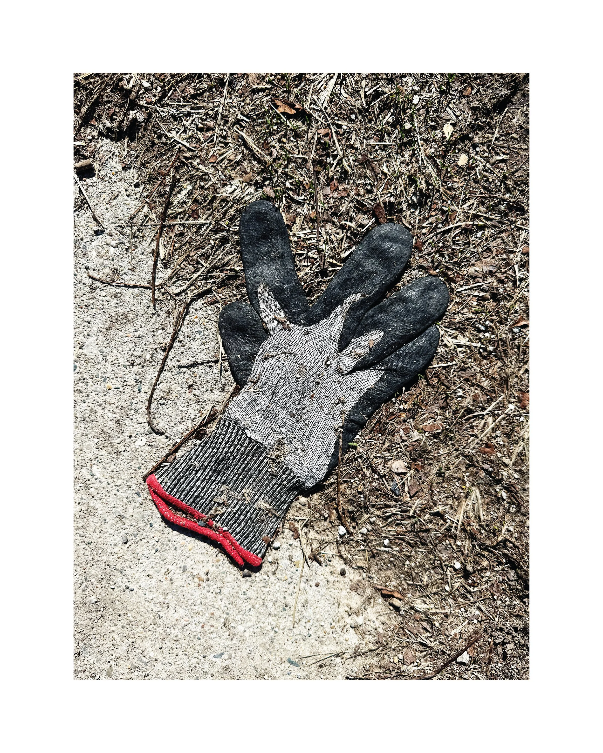 *  3 / 9 – 26 ::: _39°52'8" N 86°8'56" W