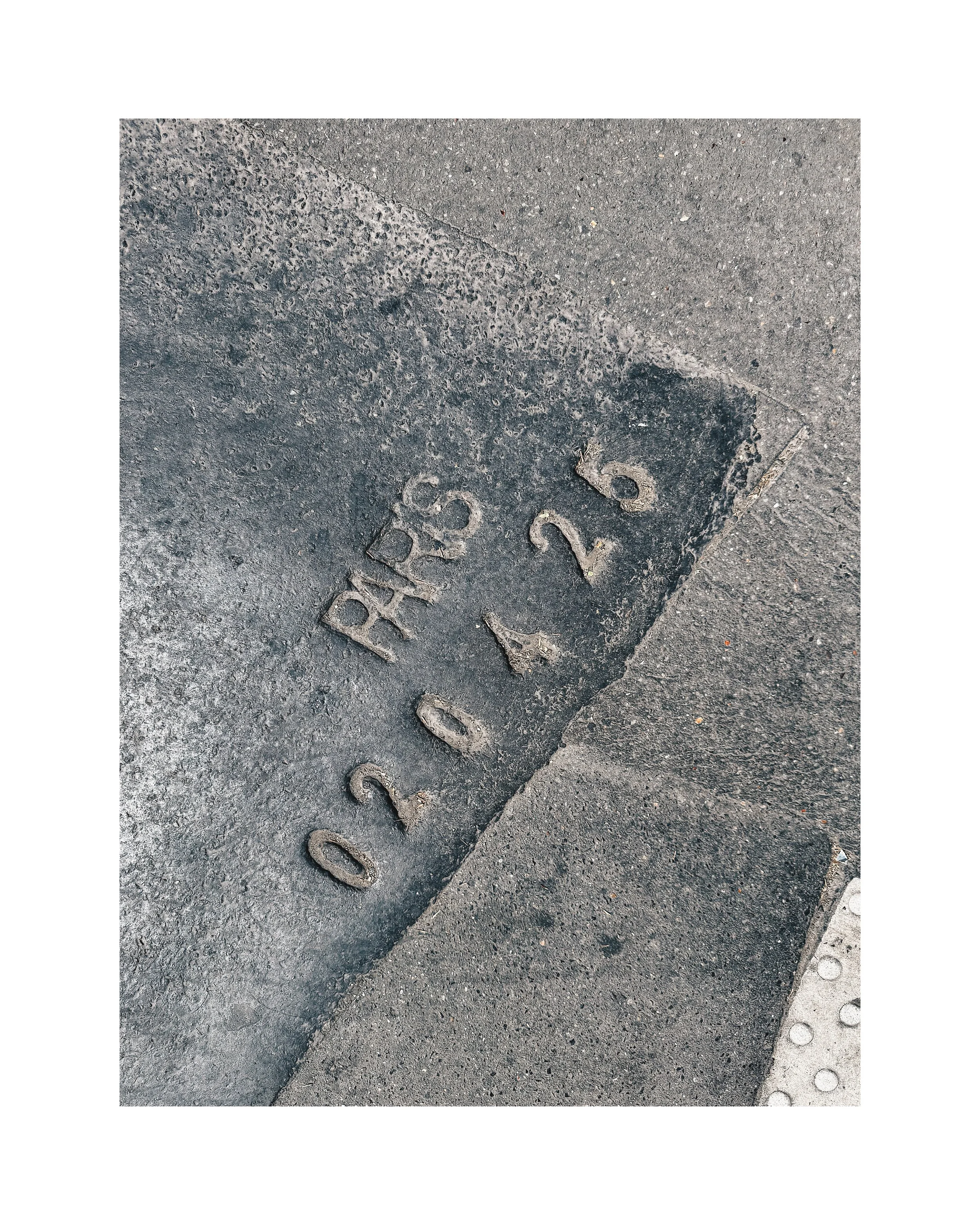 *  5 / 1 – 26 ::: _48°51'15" N 2°21'18" E :::
