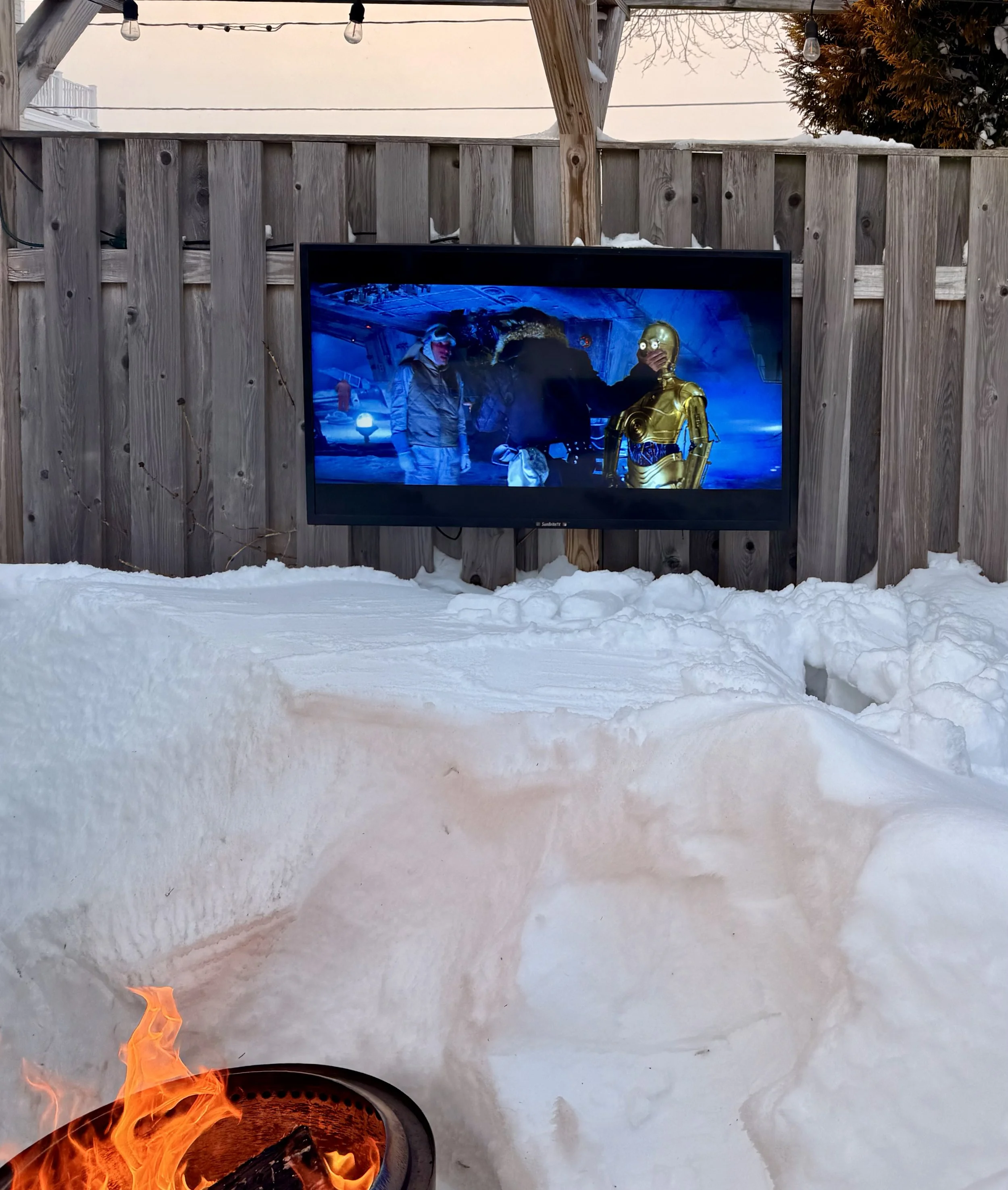 Exterior living, Whole house audio, Yamaha Surround, Sunbrite exterior tv, Lutron lighting control. Marshfield, MA