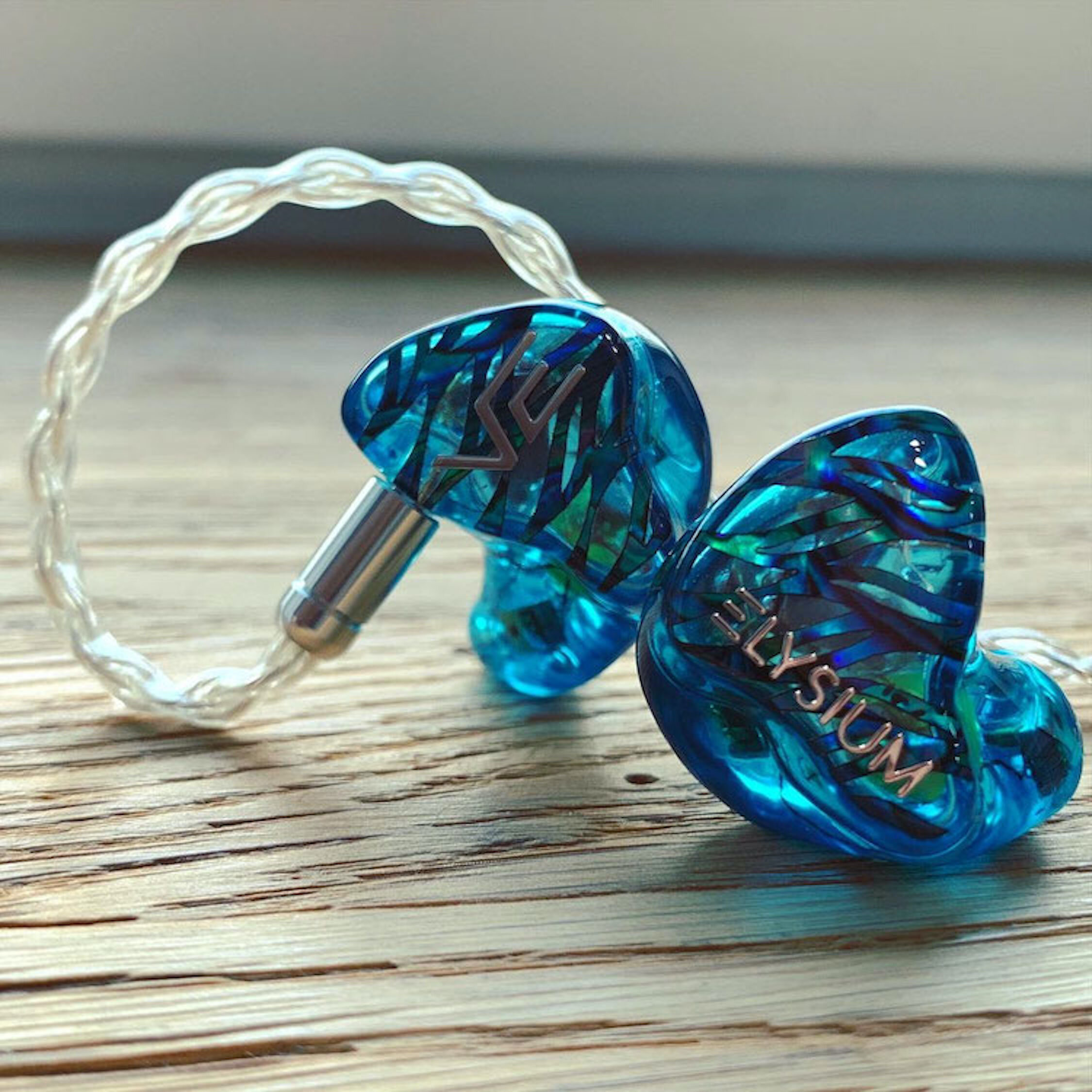 VISION EARS ELYSIUM REVIEW (UNIVERSAL)
