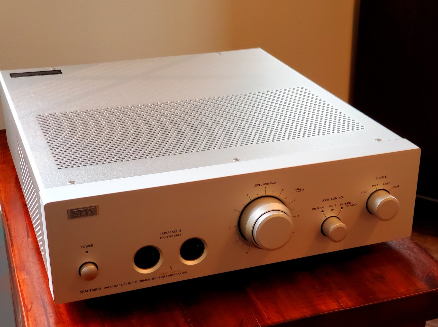 STAX SRM-T8000 - REVIEW